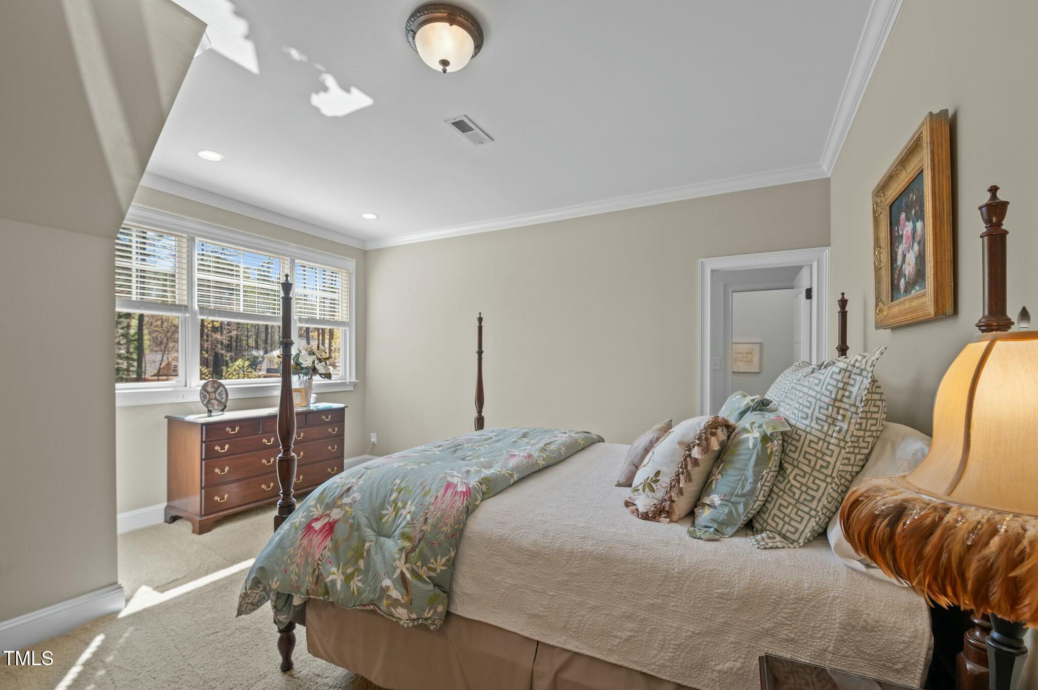 1009 High Trail Court