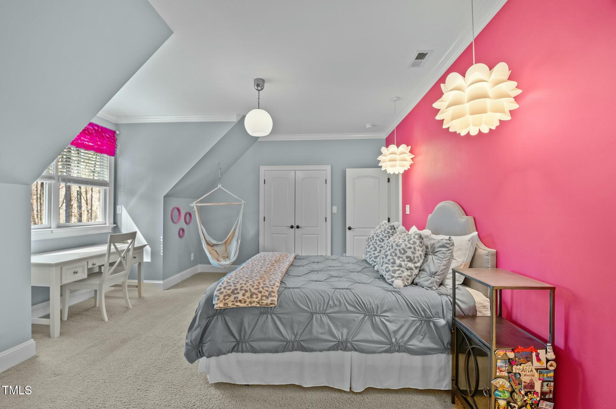 1009 High Trail Court