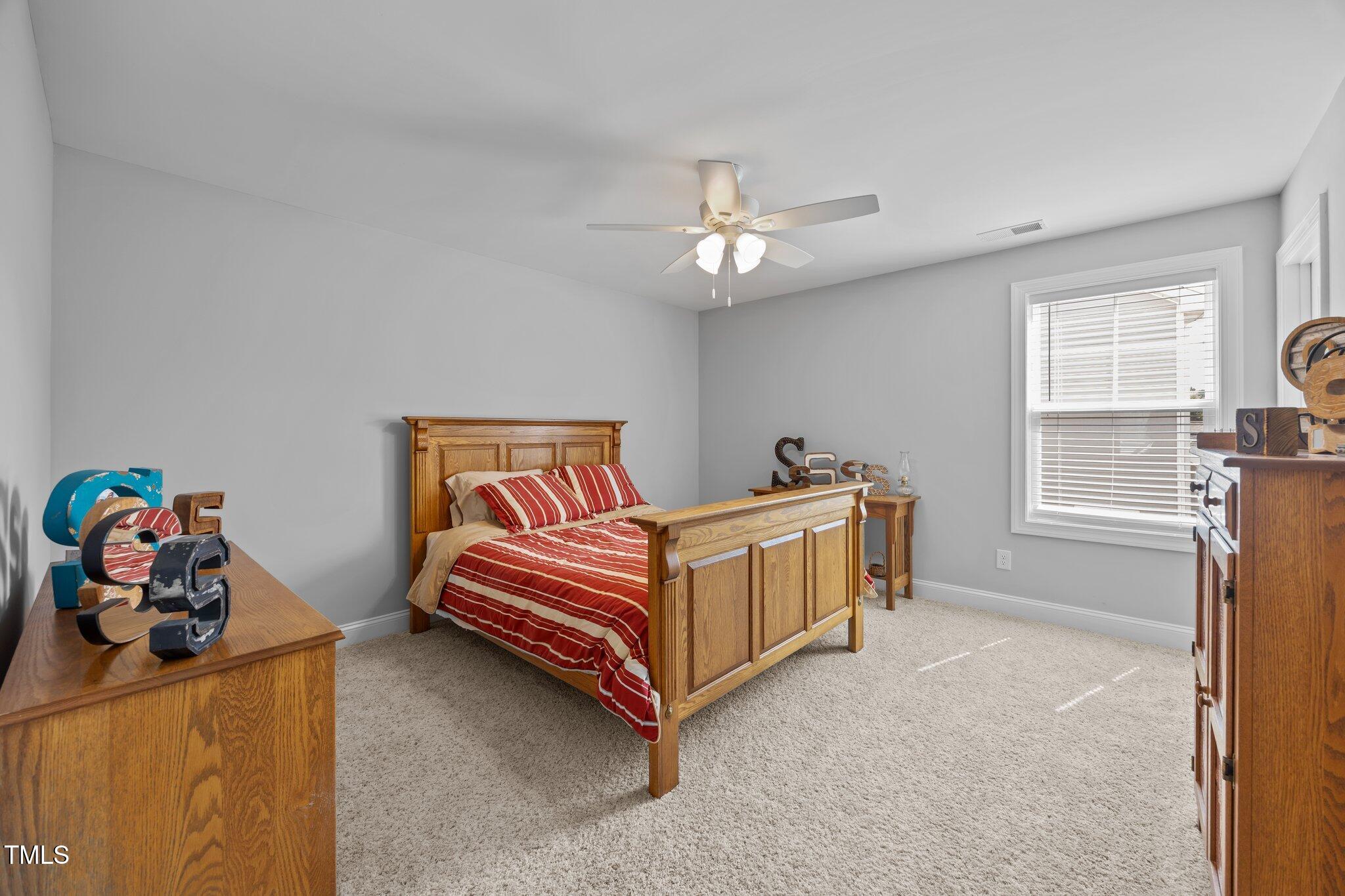 524 Richlands Cliff Drive