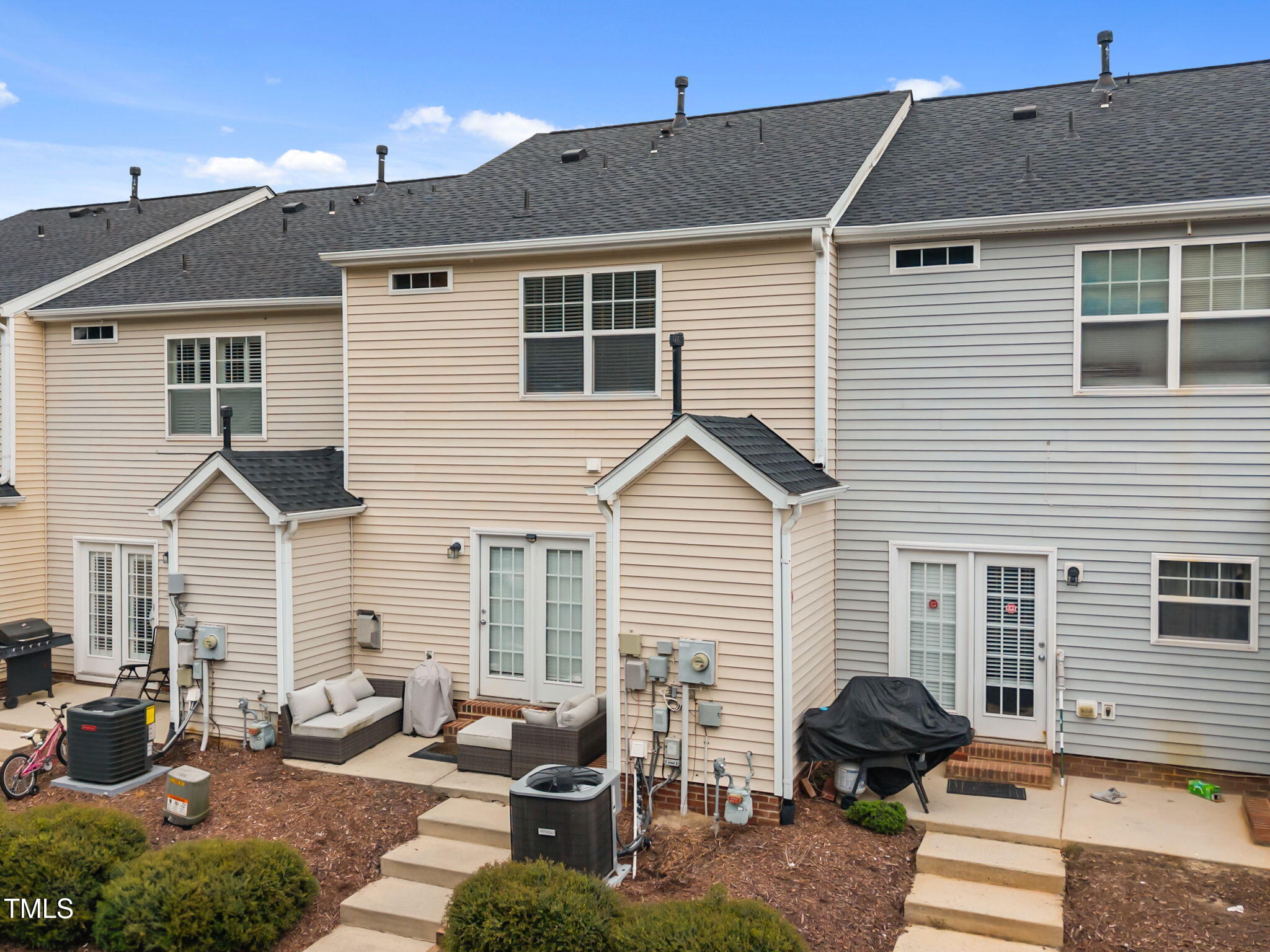 506 Sternwheel Way