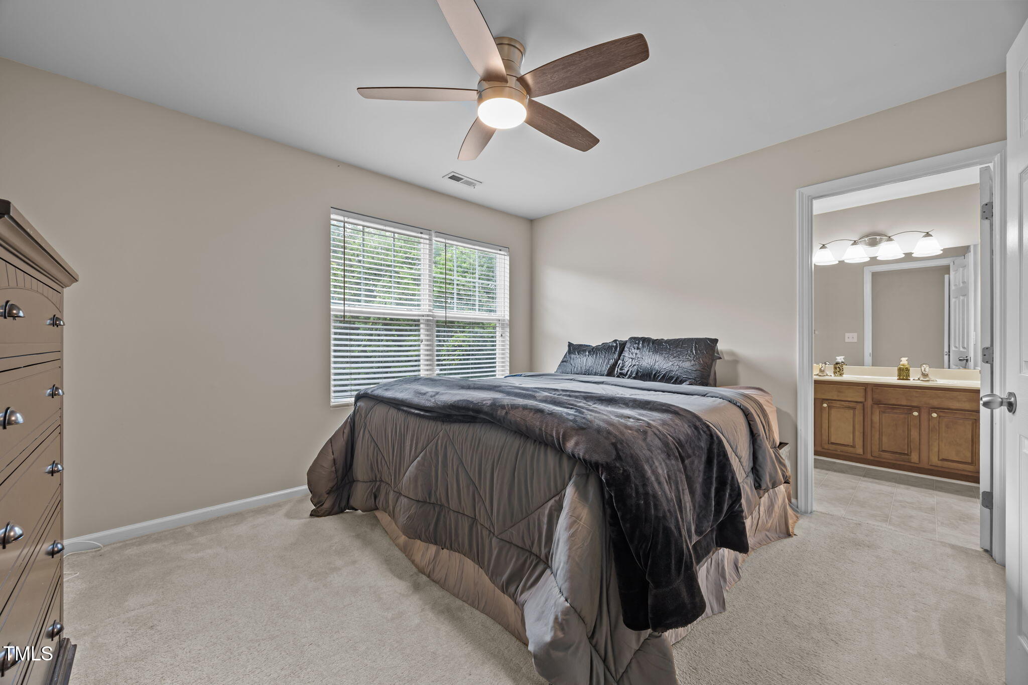 506 Sternwheel Way