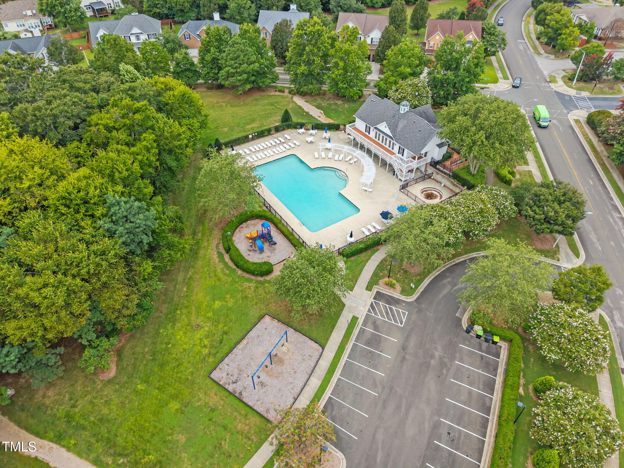 506 Sternwheel Way