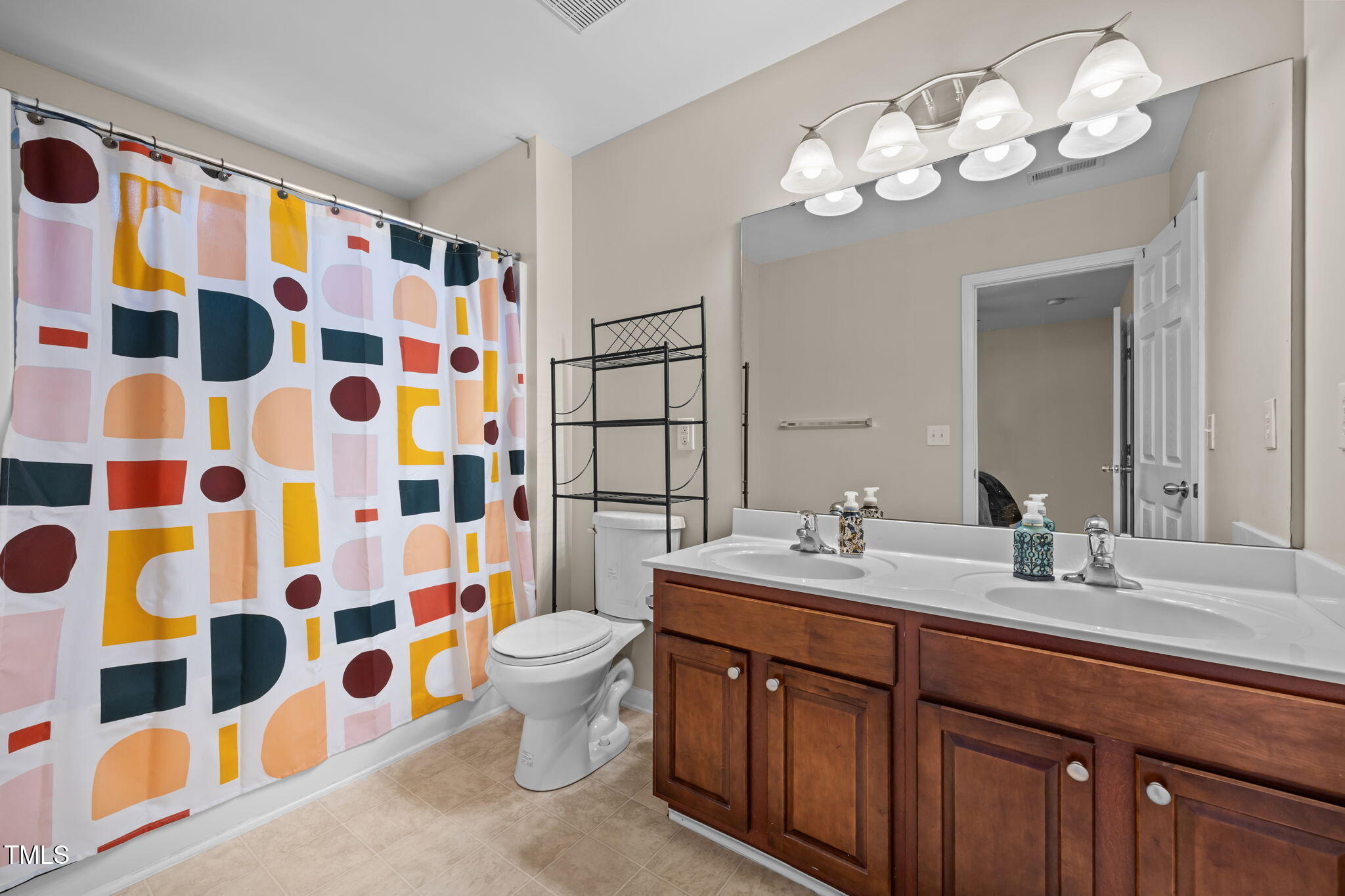 506 Sternwheel Way
