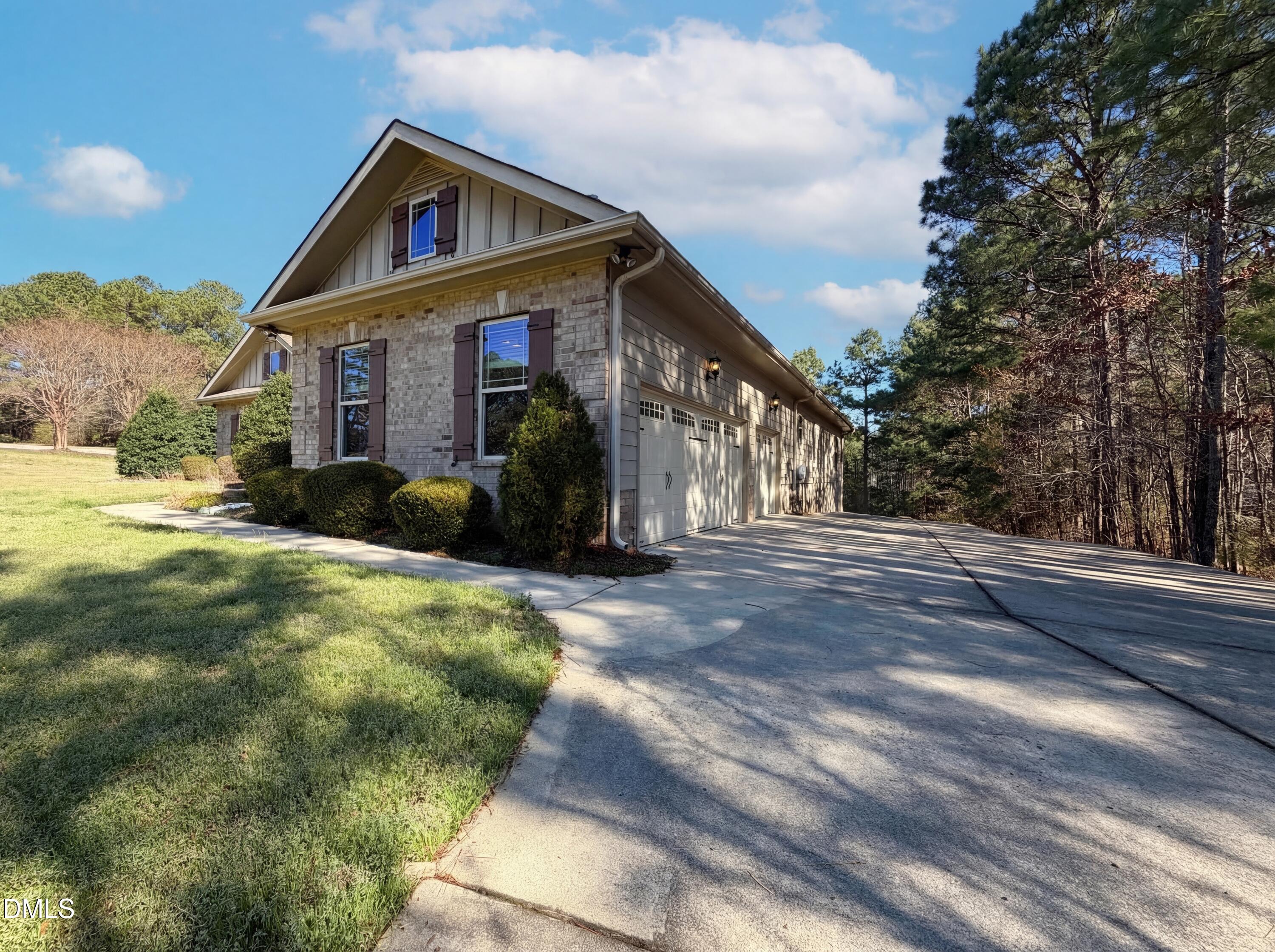 35 Pebble Creek Drive