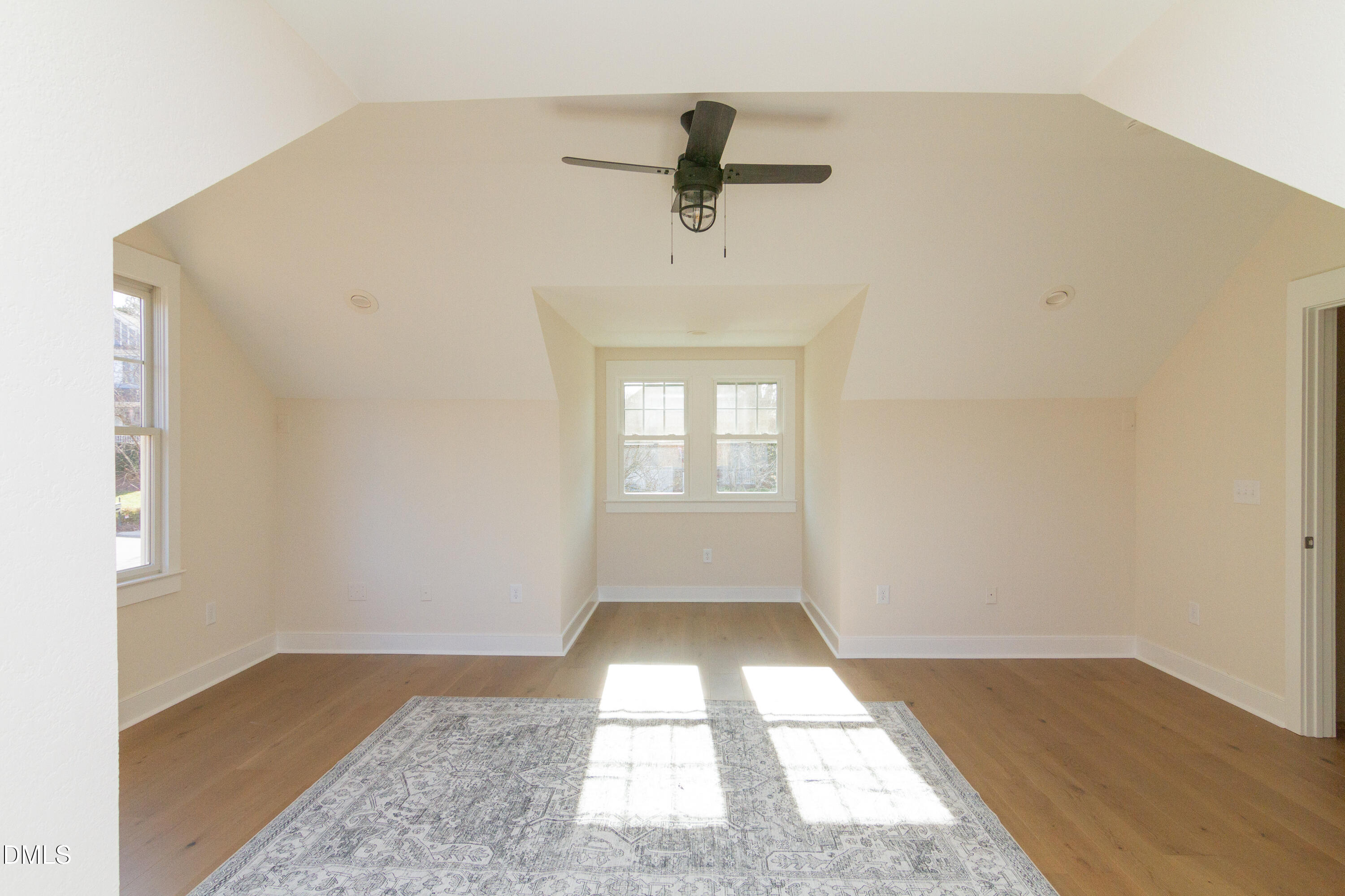 1085 Trentini Avenue