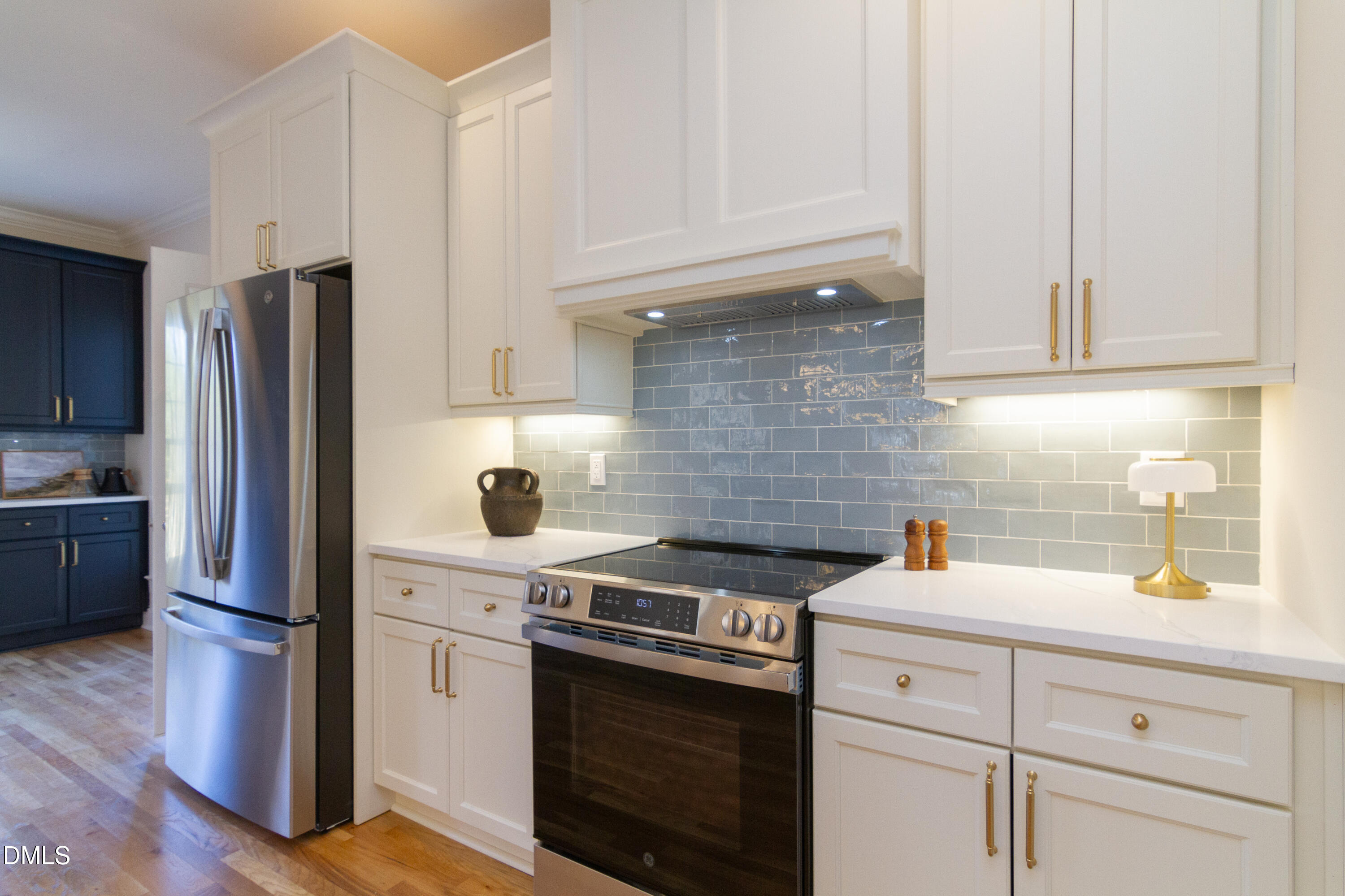 1085 Trentini Avenue