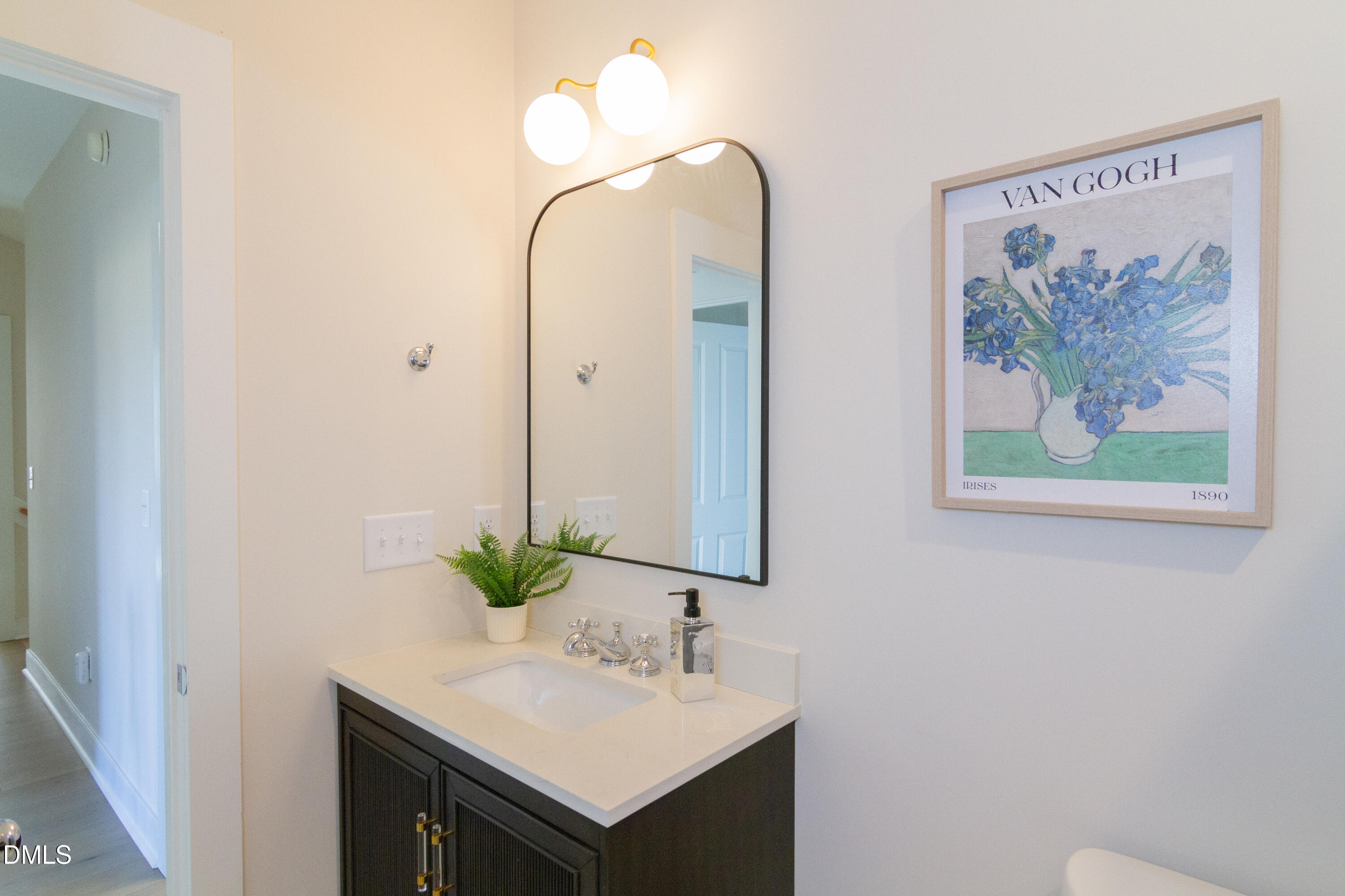 1085 Trentini Avenue