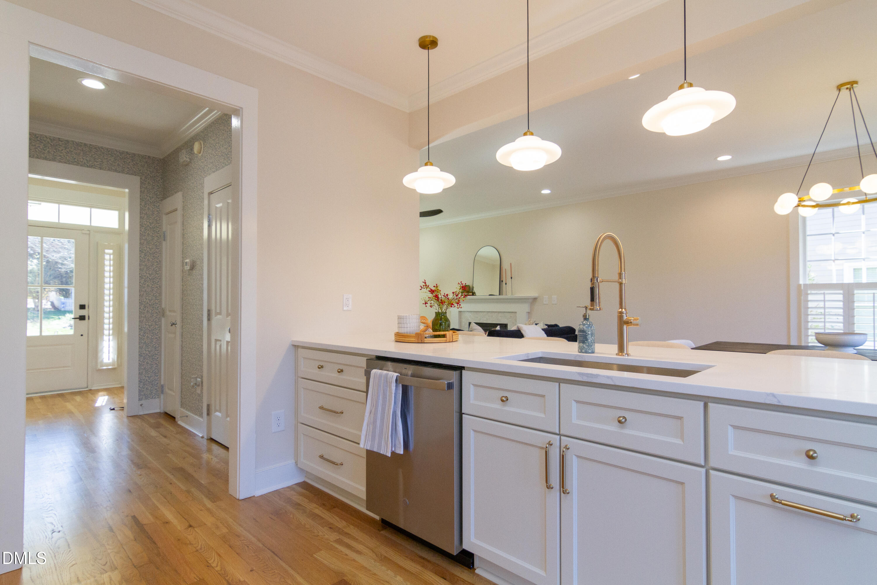 1085 Trentini Avenue