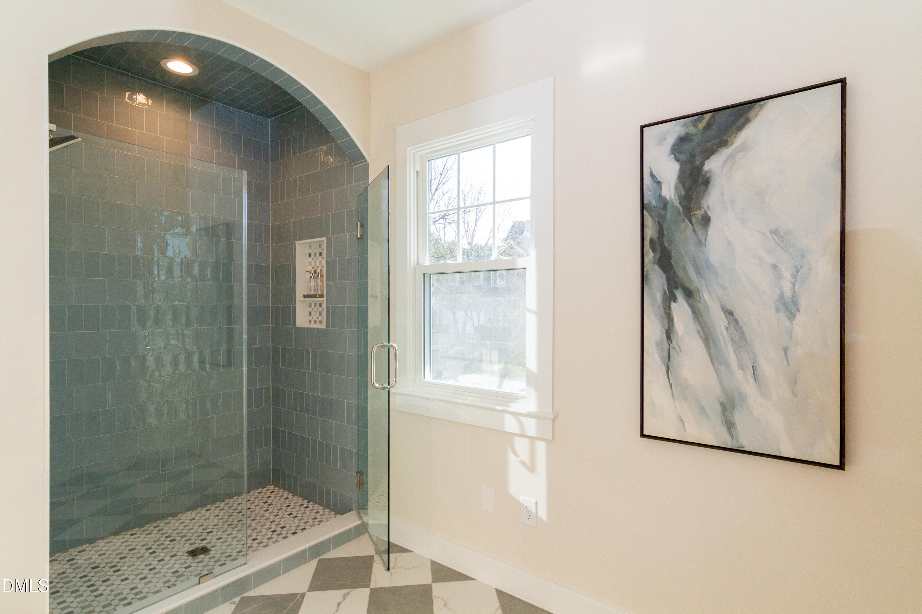 1085 Trentini Avenue