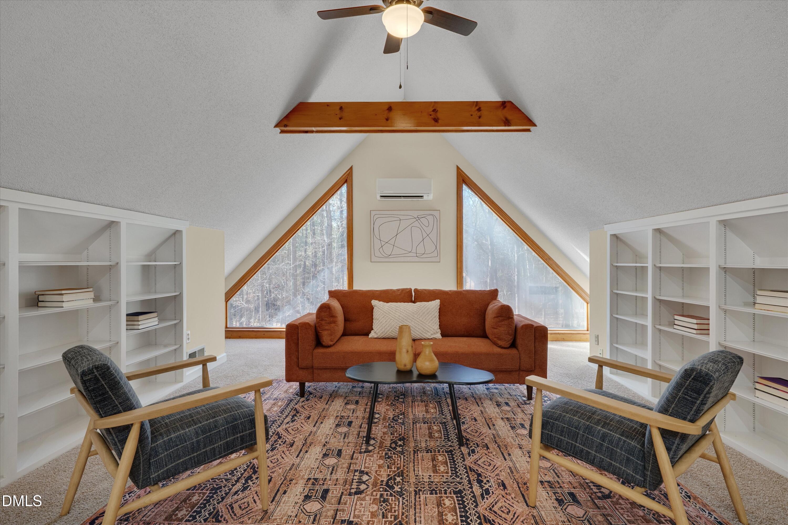 6501 Deerview Trail