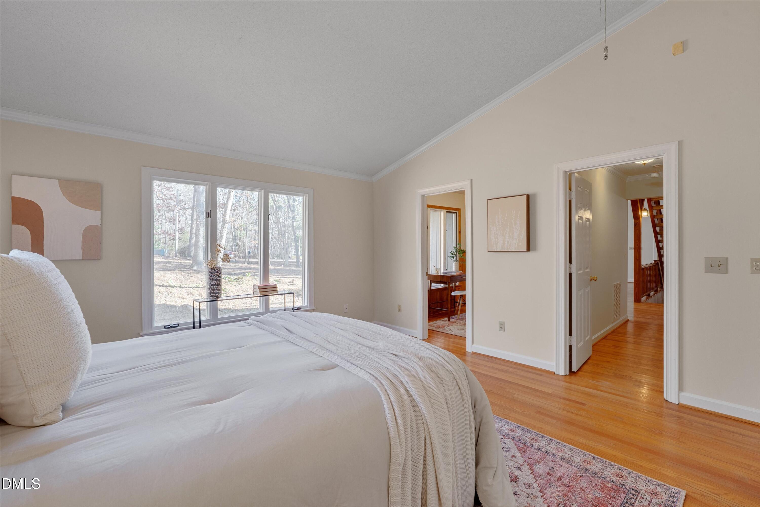 6501 Deerview Trail