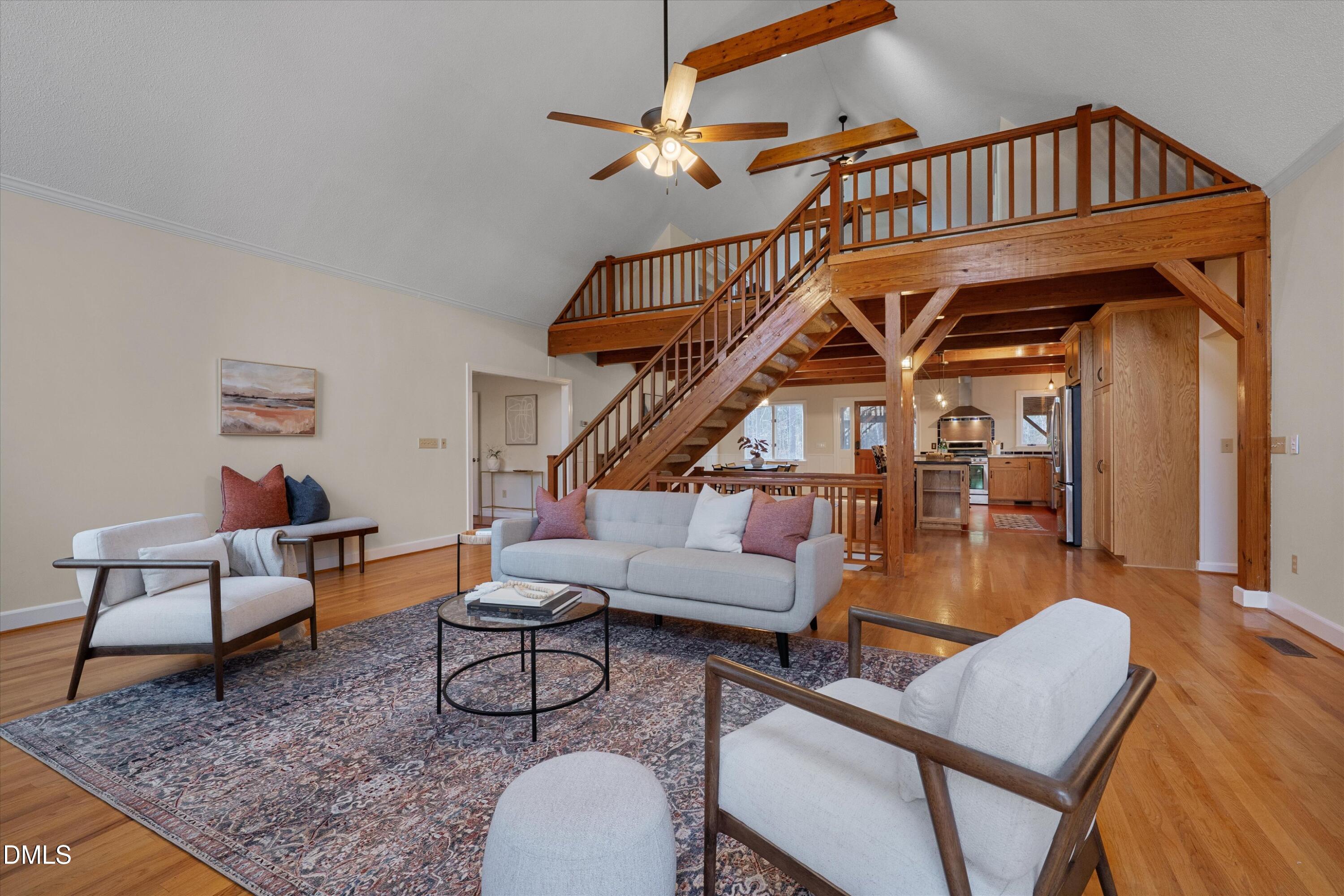 6501 Deerview Trail