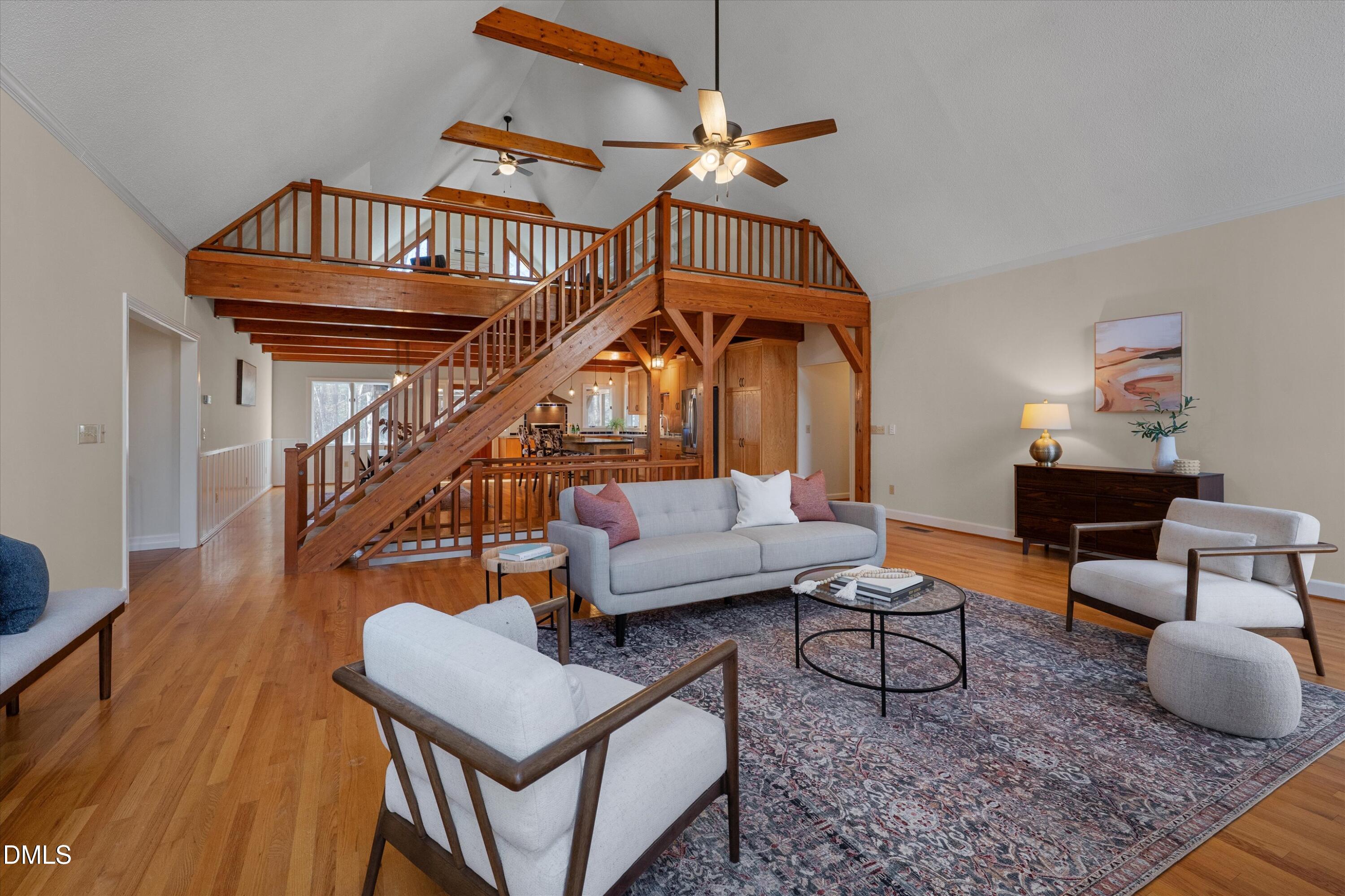 6501 Deerview Trail