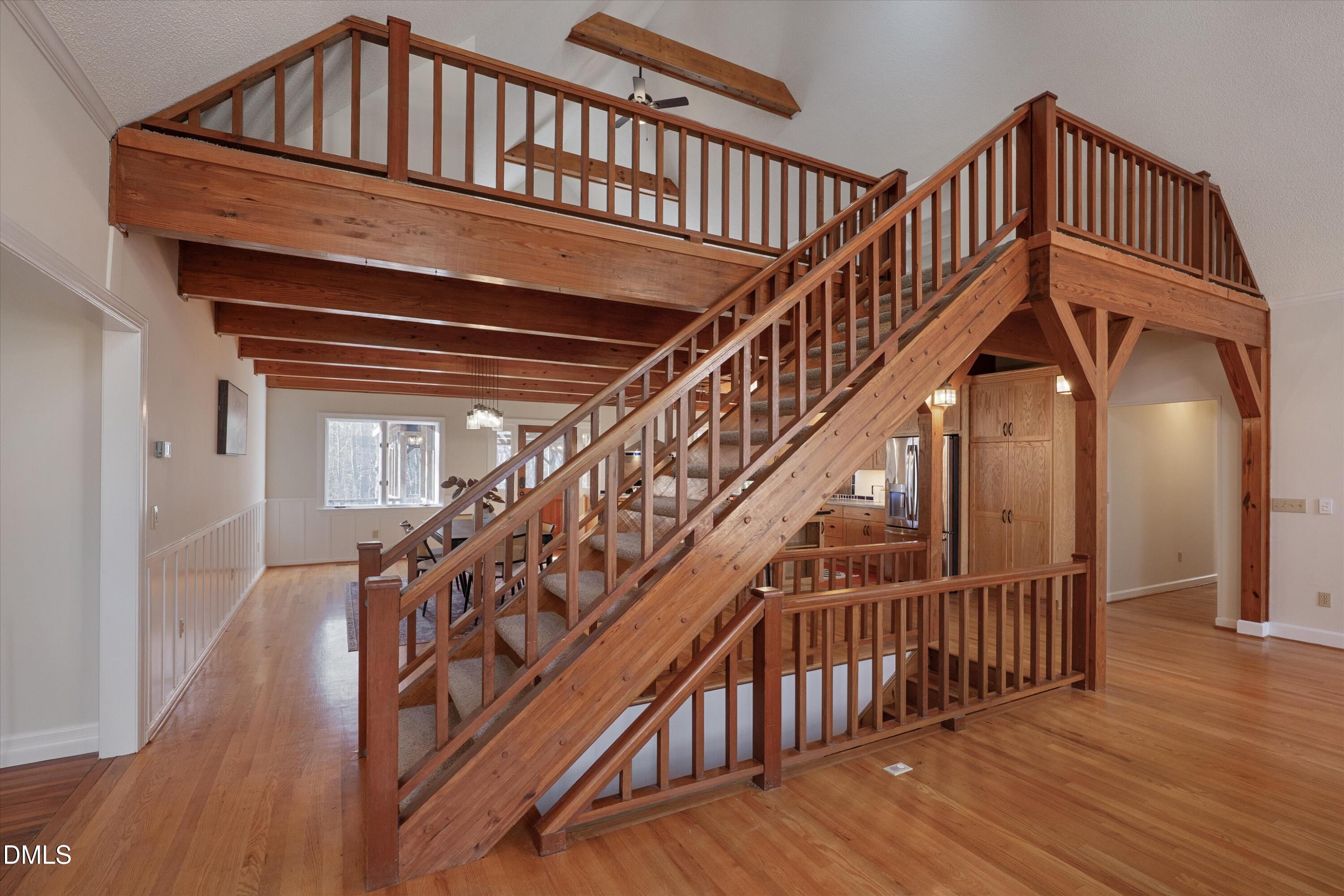 6501 Deerview Trail