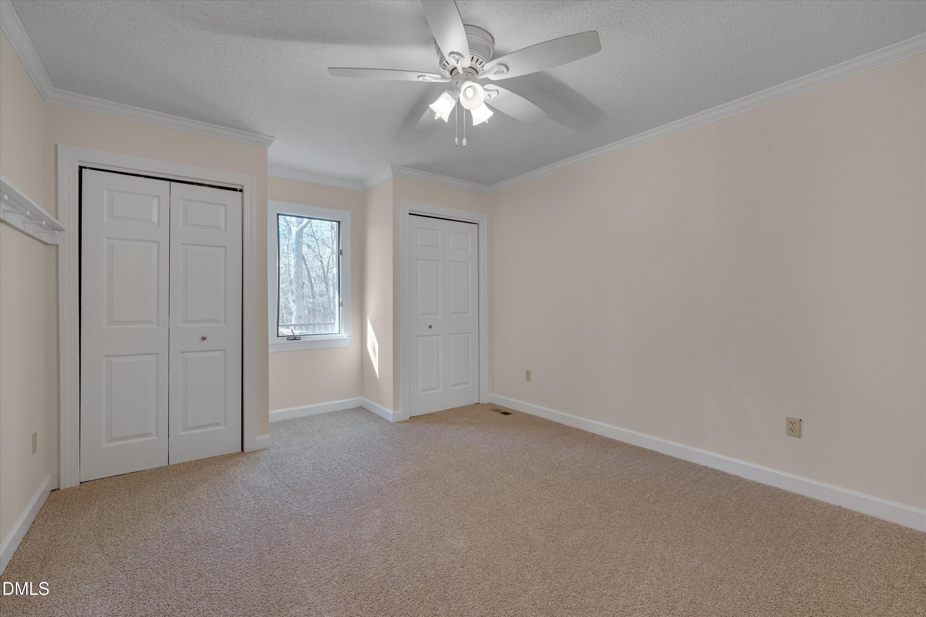 6501 Deerview Trail