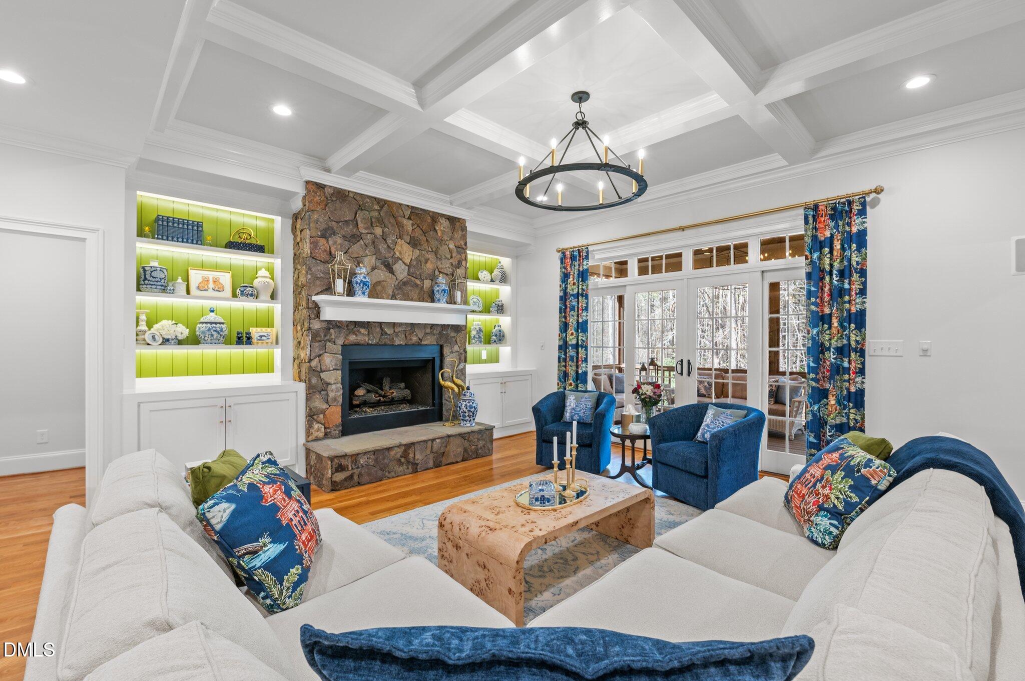 1009 High Trail Court