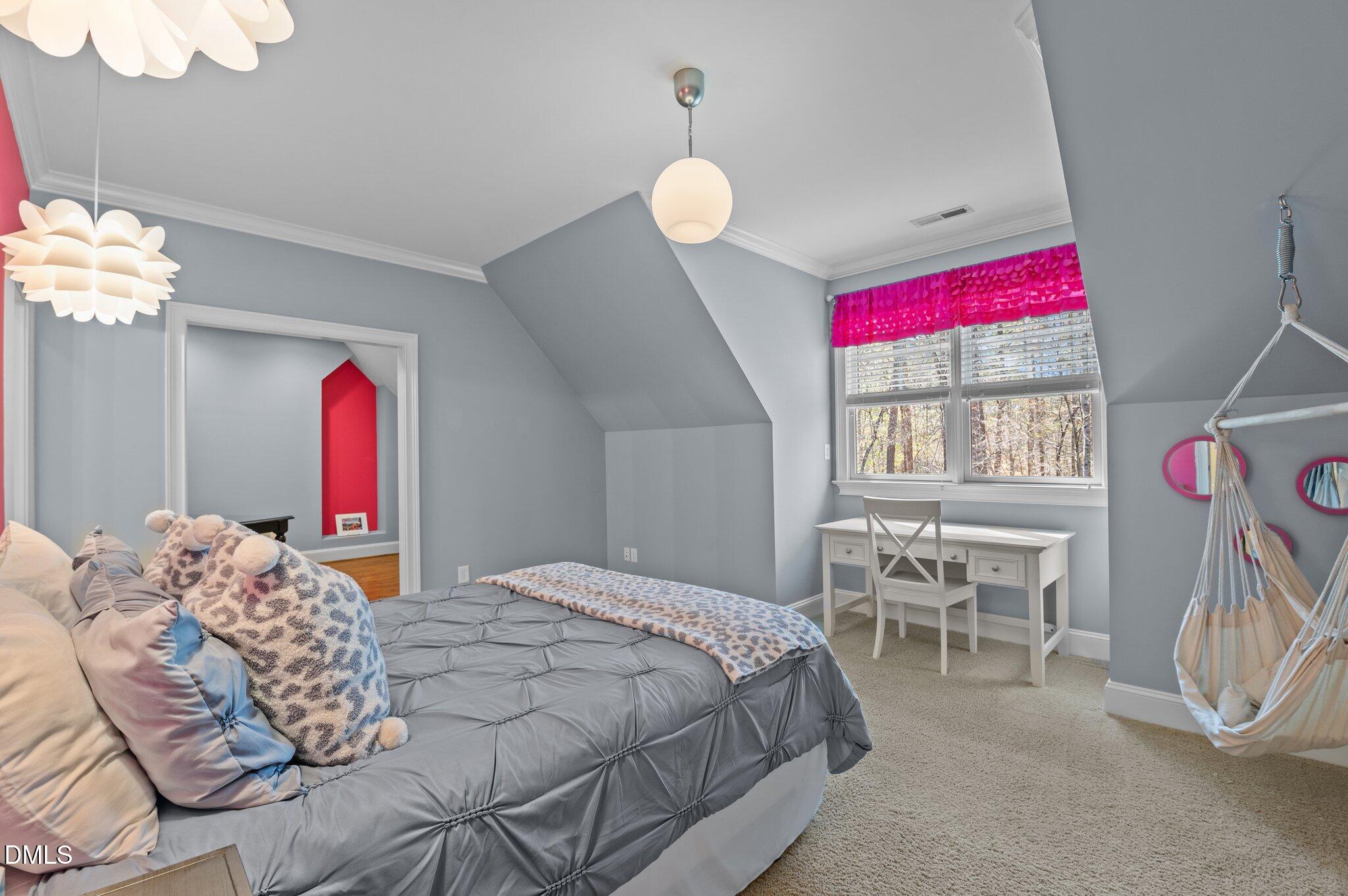 1009 High Trail Court