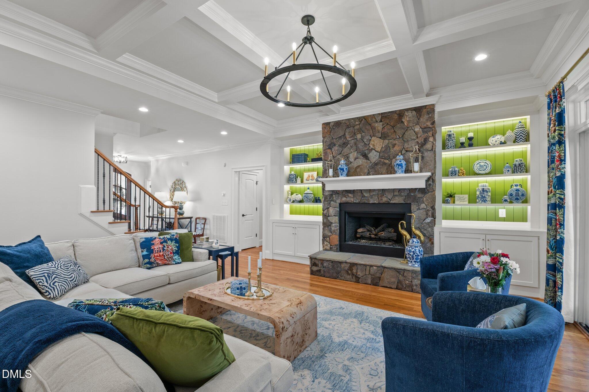 1009 High Trail Court