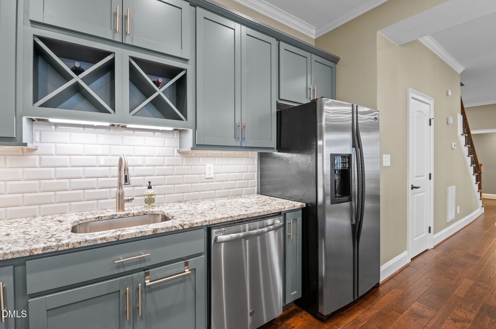 1009 High Trail Court