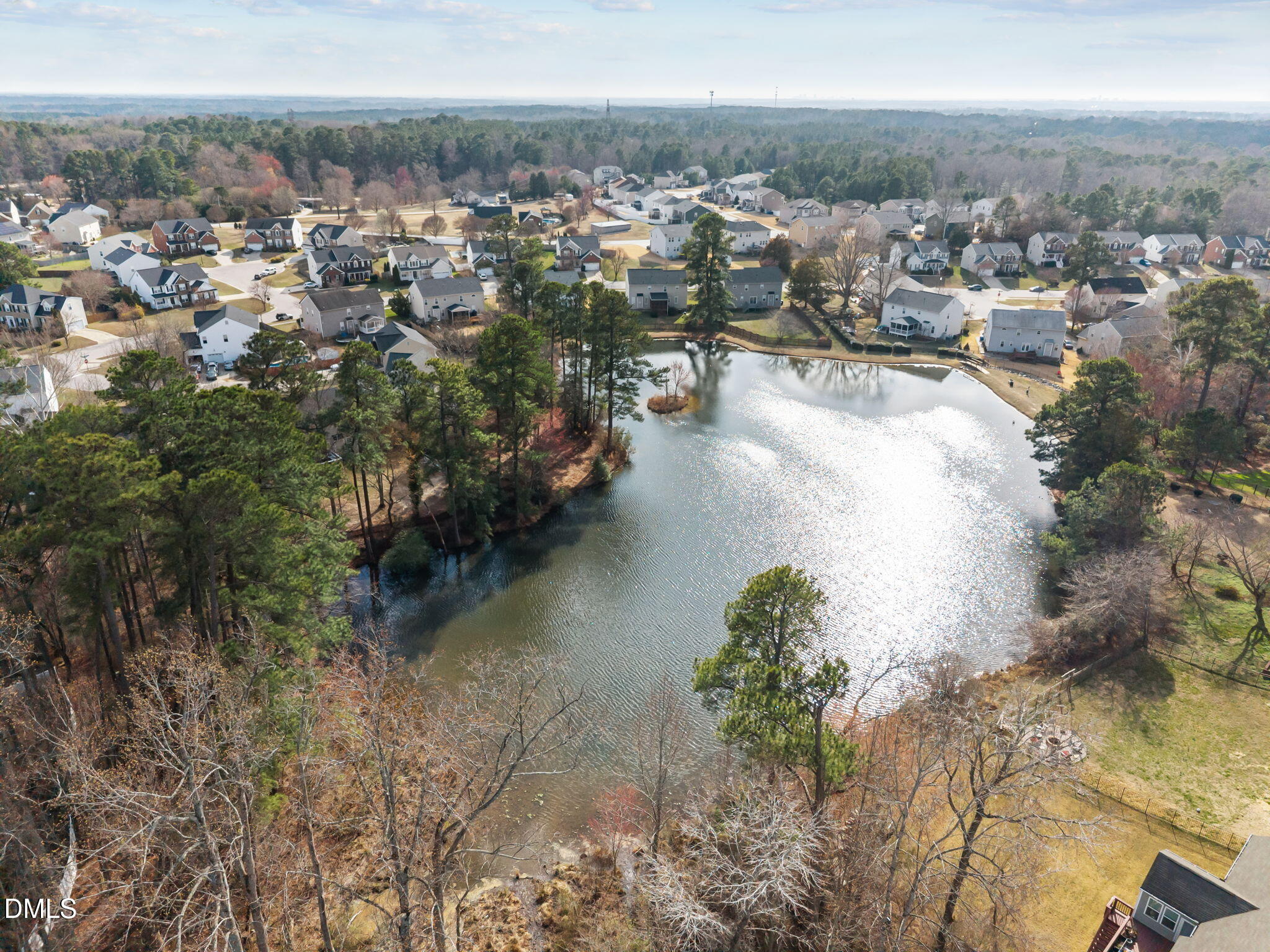 911 Middle Ground Avenue