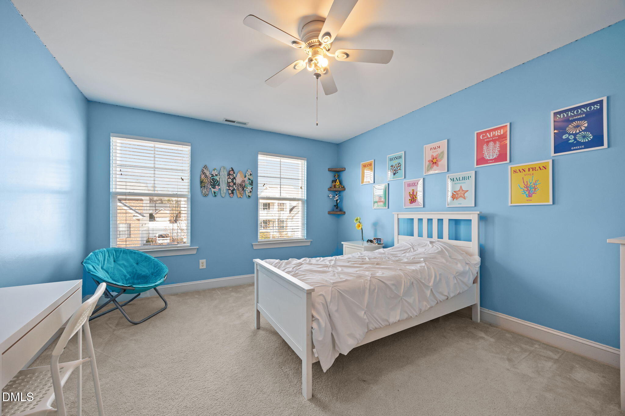 911 Middle Ground Avenue