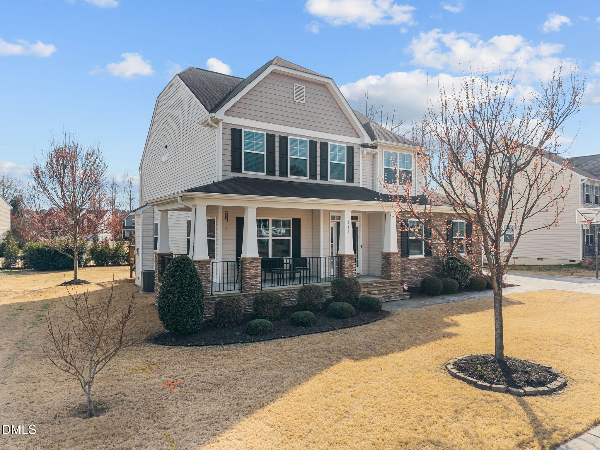 911 Middle Ground Avenue