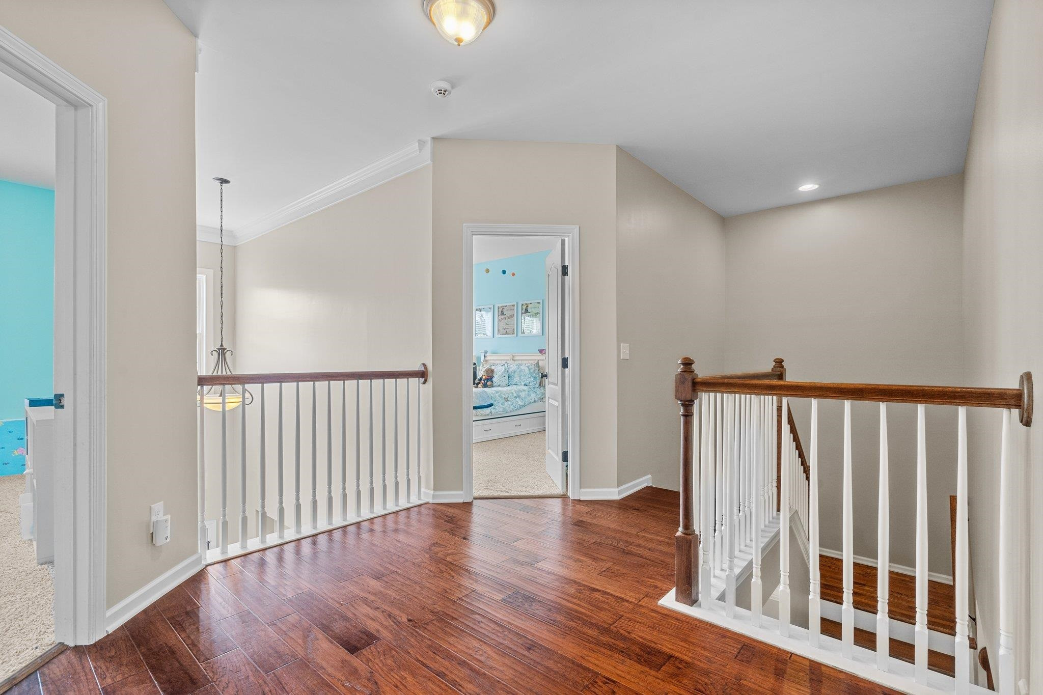 5125 Royal Coachmen Drive