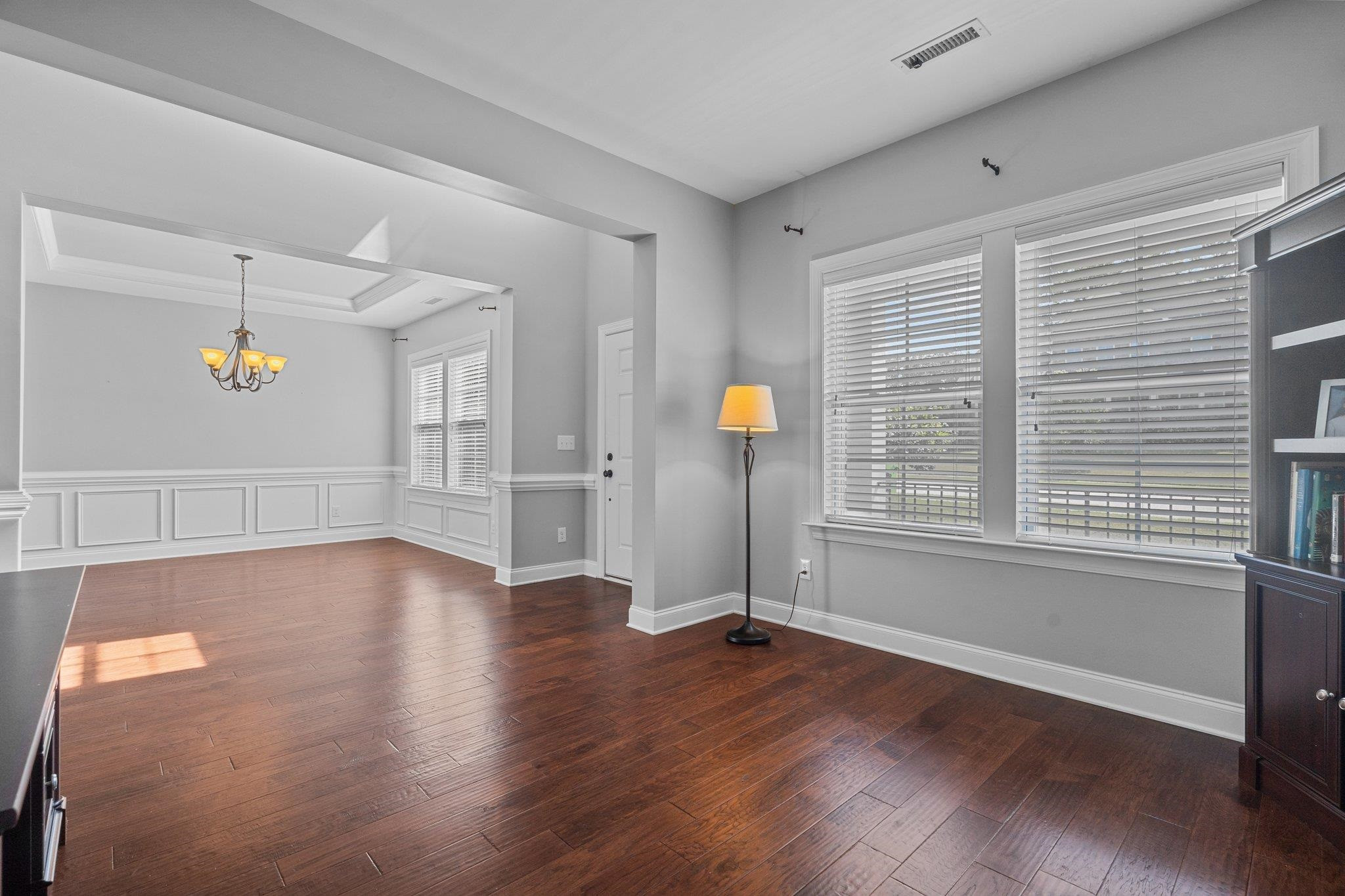 5125 Royal Coachmen Drive