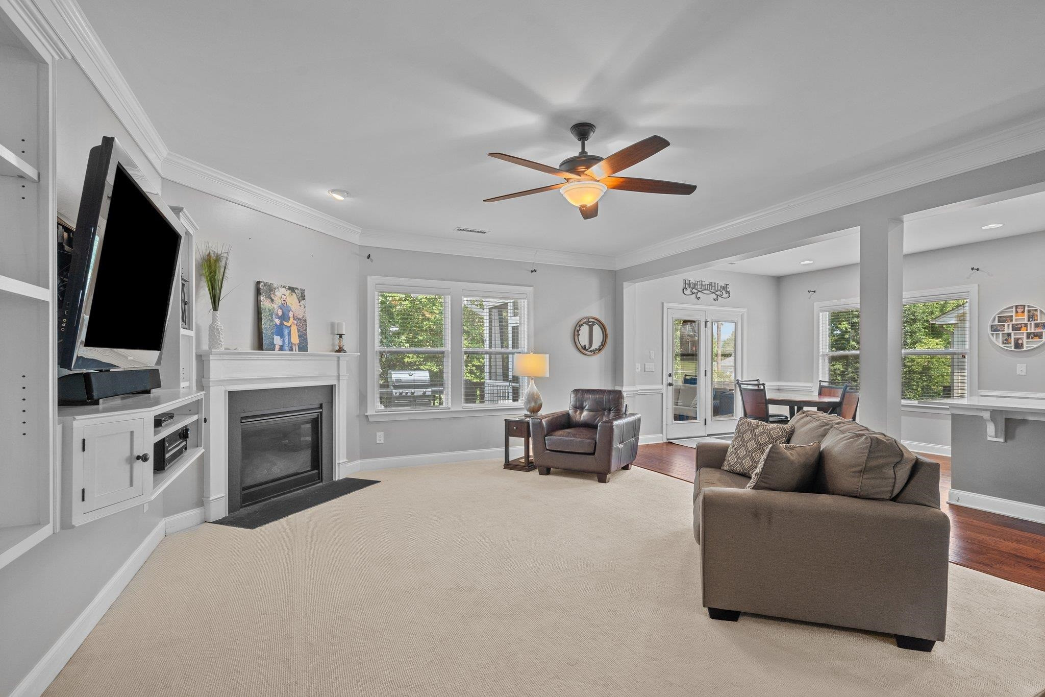 5125 Royal Coachmen Drive