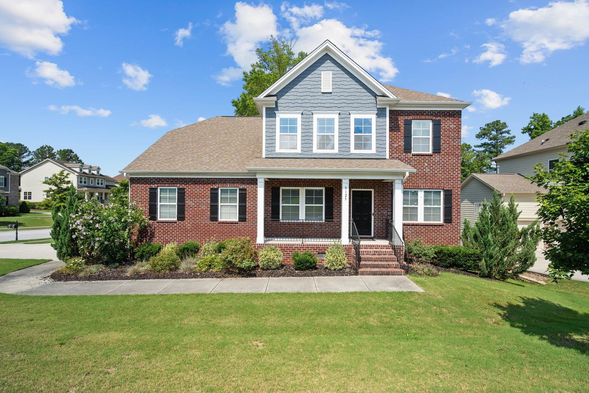 5125 Royal Coachmen Drive