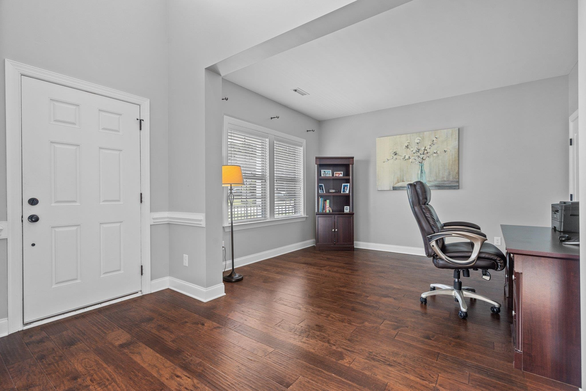 5125 Royal Coachmen Drive