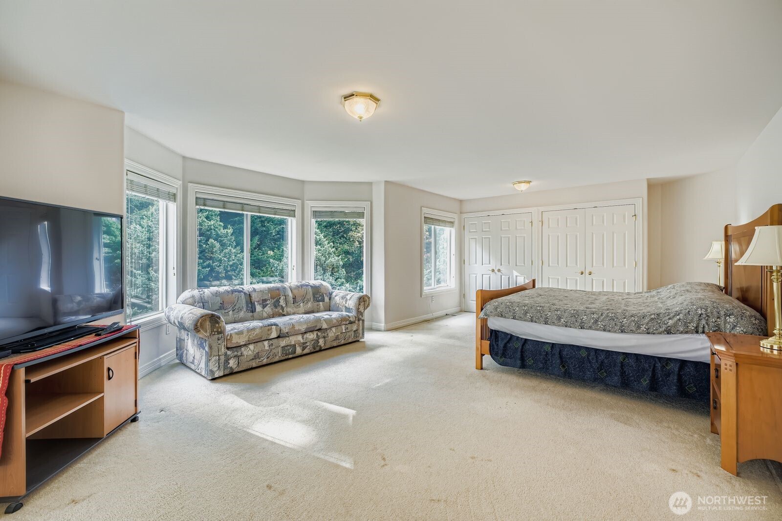 2214 12th Court NW