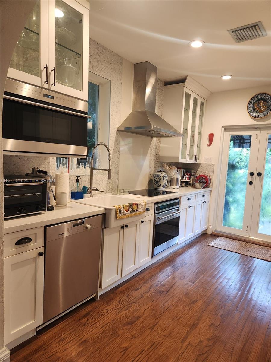 1321 Asturia Ave rear