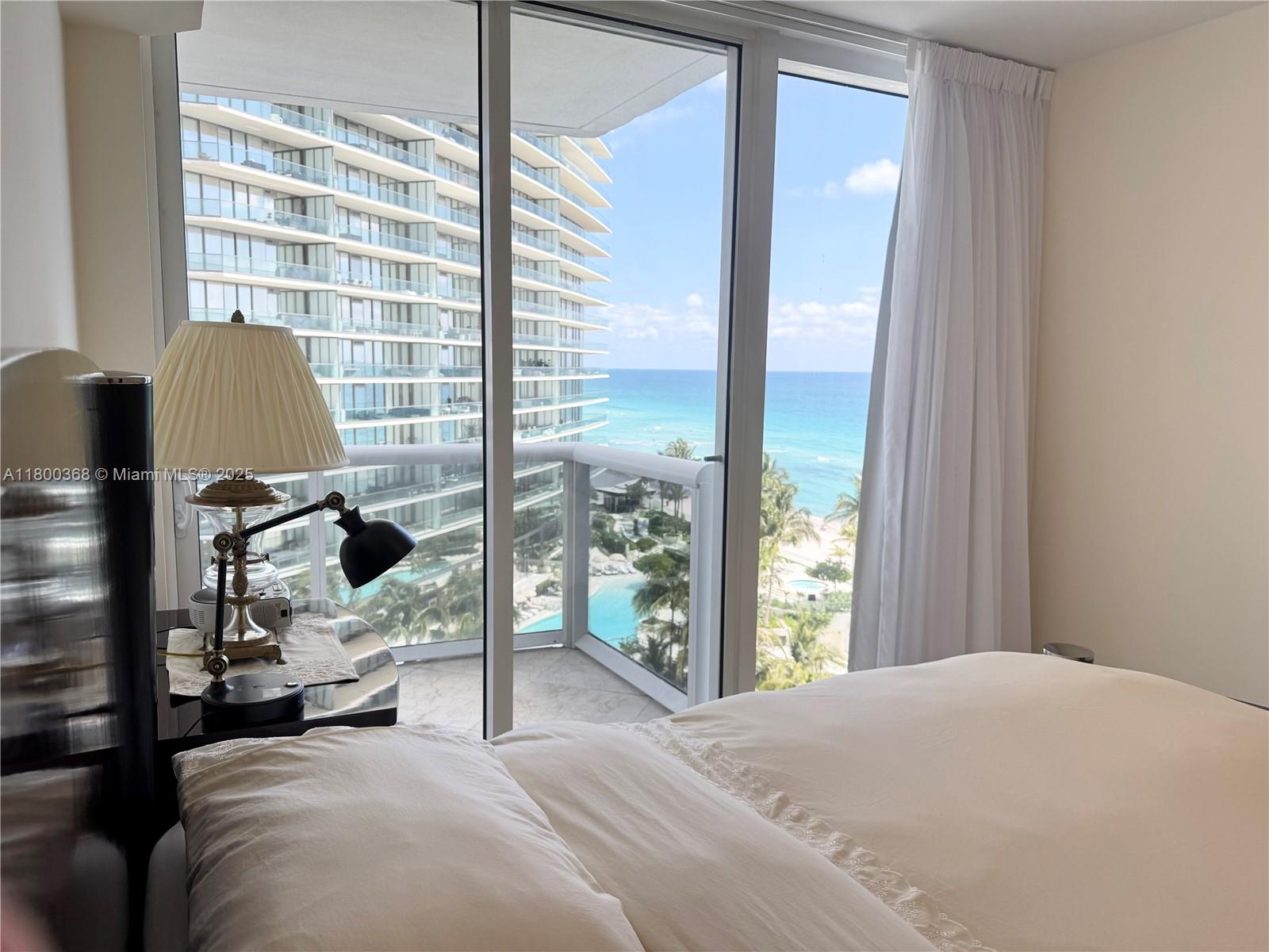 18911 Collins Ave # 1102
