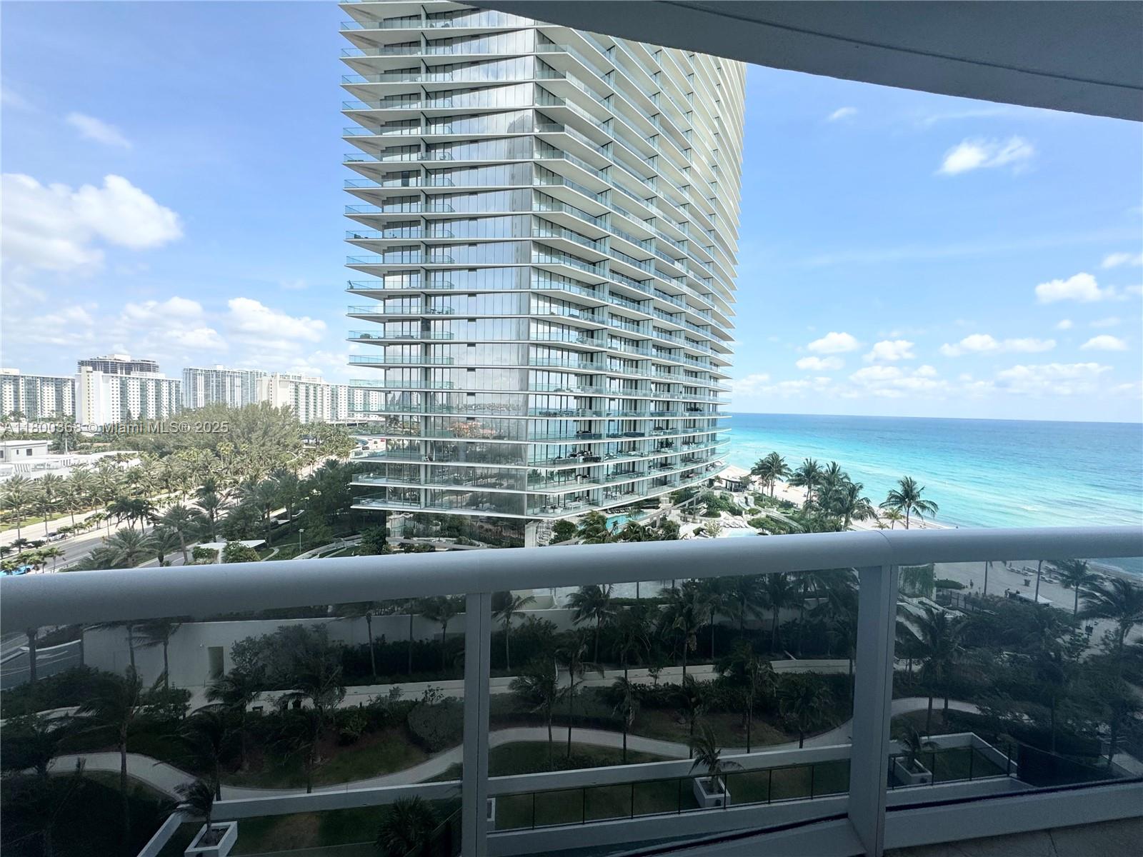 18911 Collins Ave # 1102