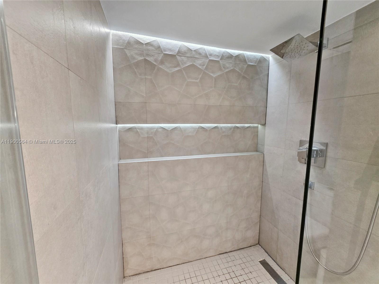 18181 NE 31st Ct # 2206, Aventura Unit: 2206