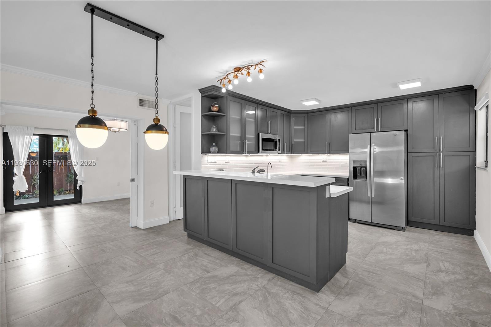 3265 Virginia St # 4