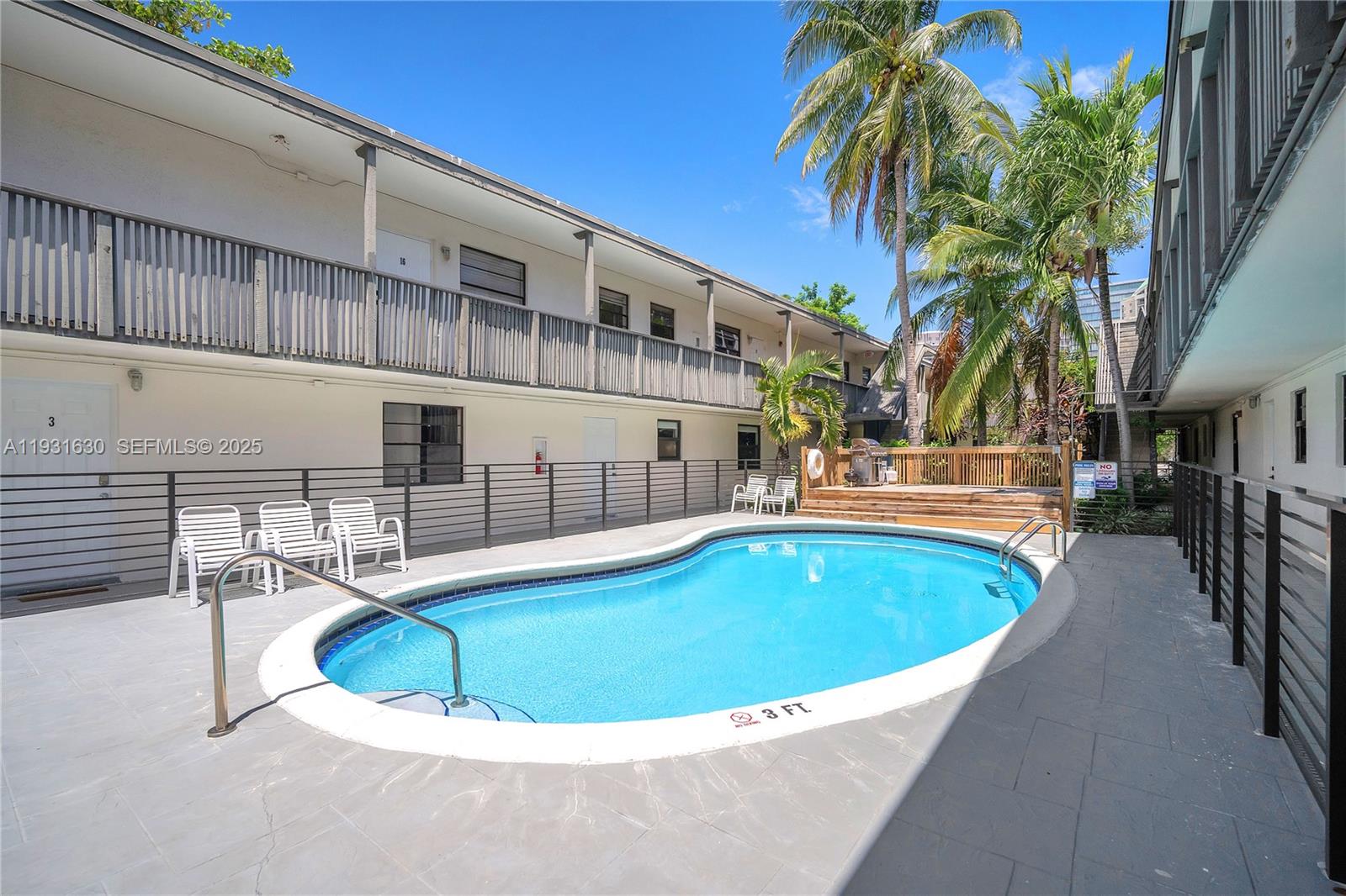 3265 Virginia St # 4