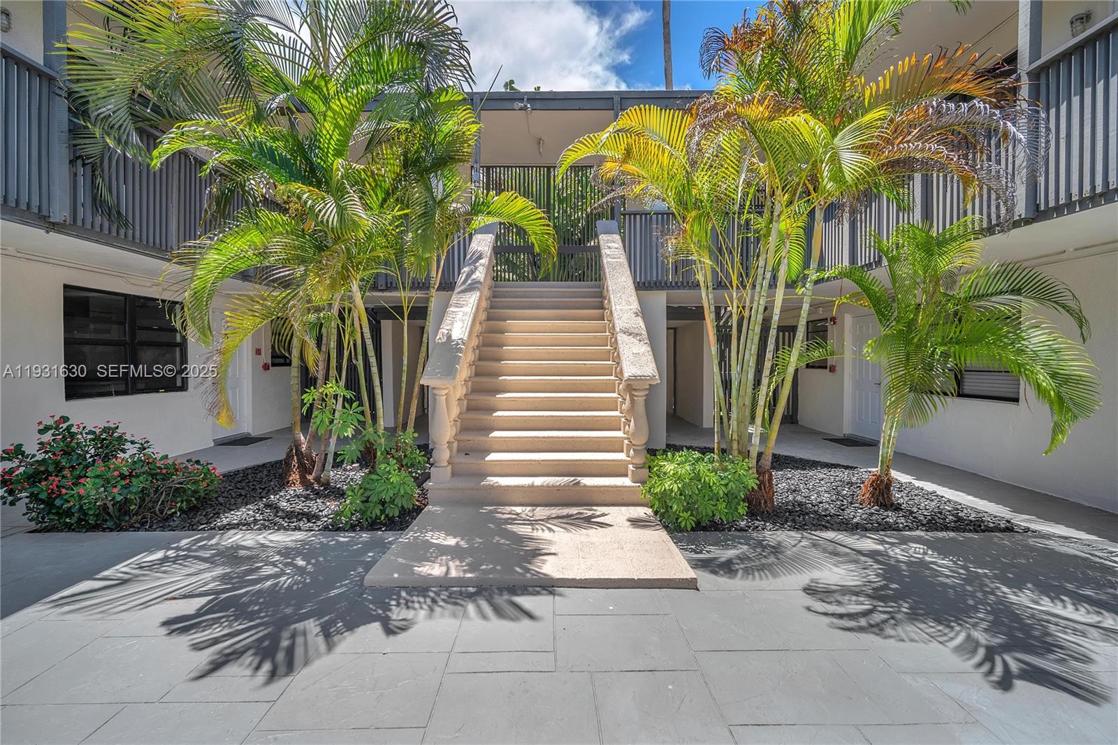 3265 Virginia St # 4