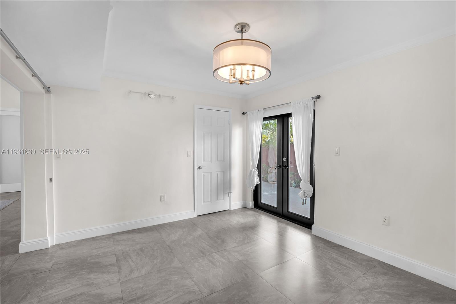 3265 Virginia St # 4