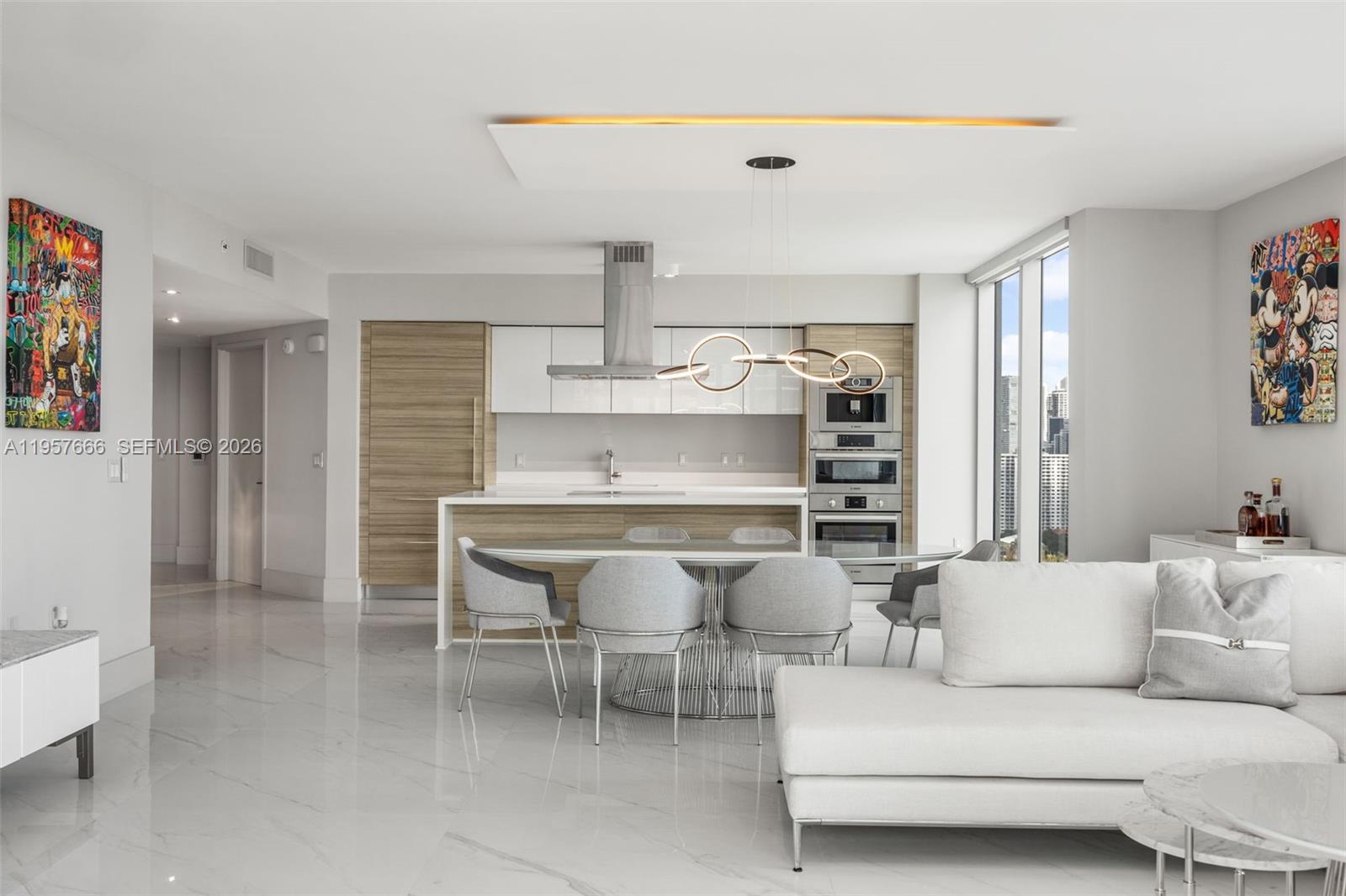 300 Sunny Isles Blvd # 2202 Unit: 4-2202