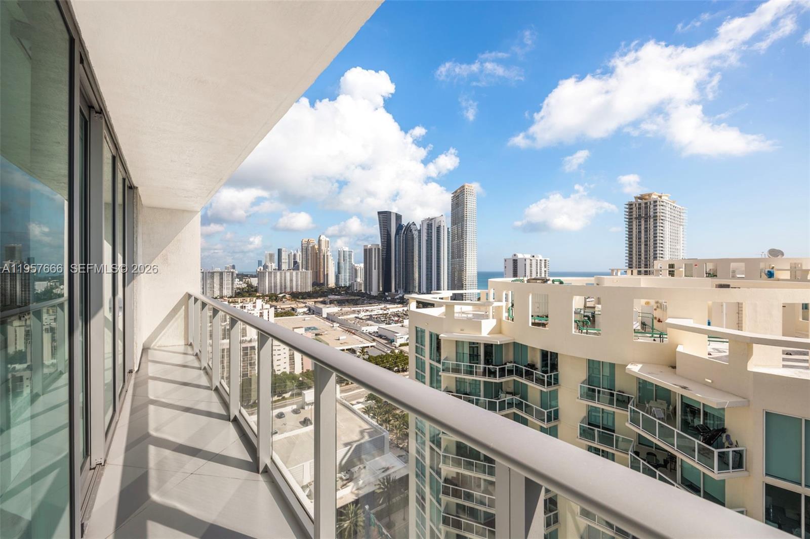 300 Sunny Isles Blvd # 2202 Unit: 4-2202
