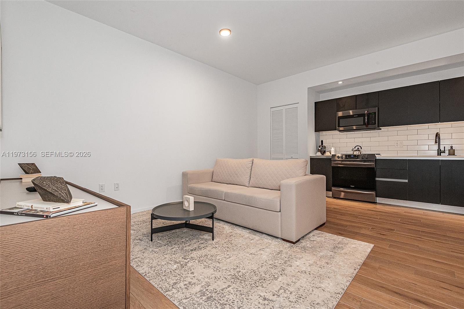 398 NE 5th St # 2415