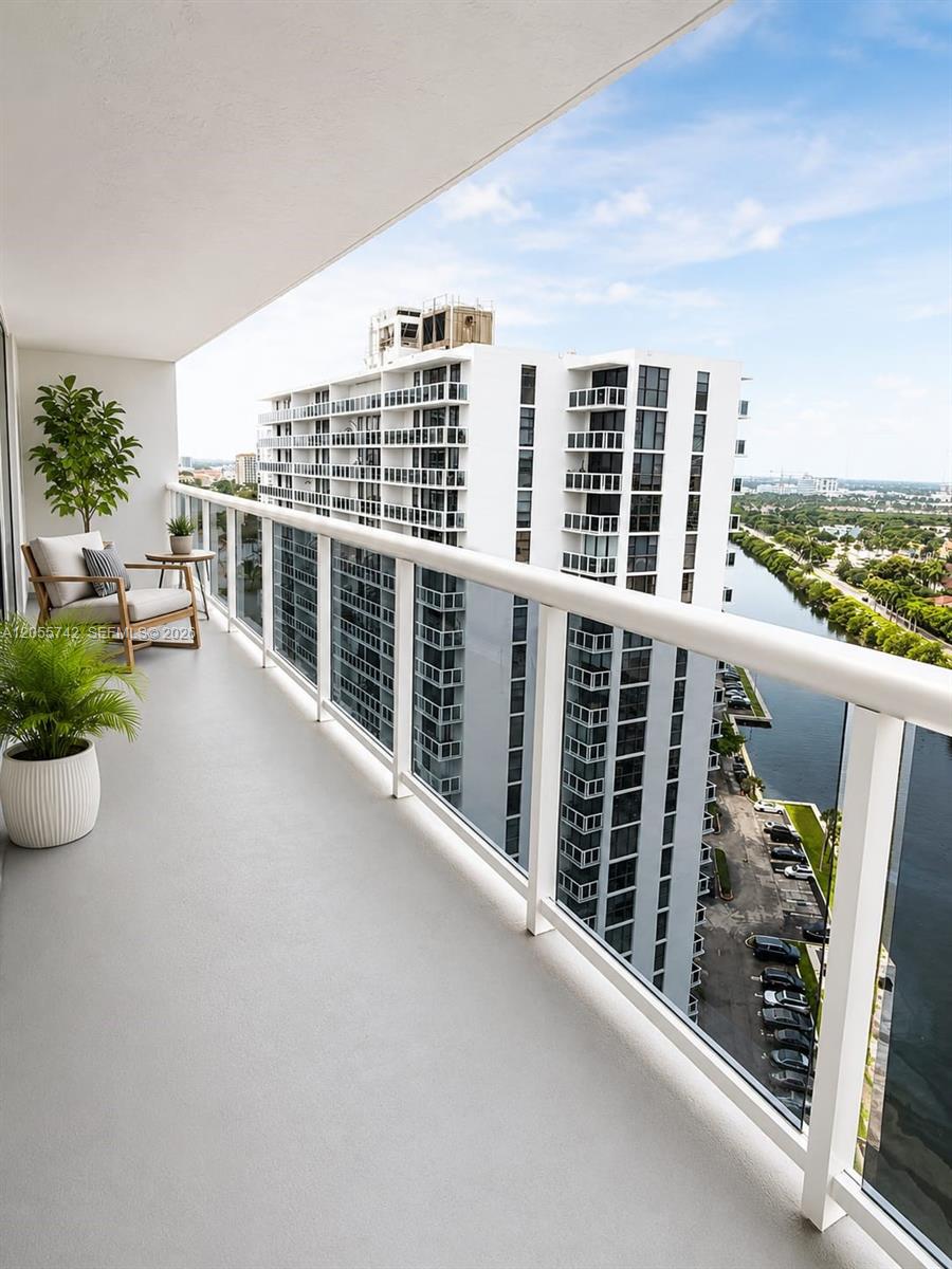 20515 E Country Club Dr # 2141