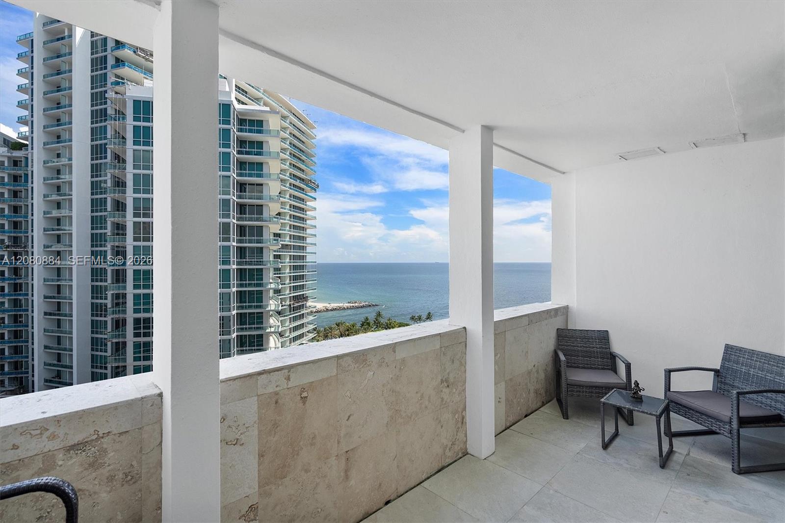 10275 Collins Ave # 1502