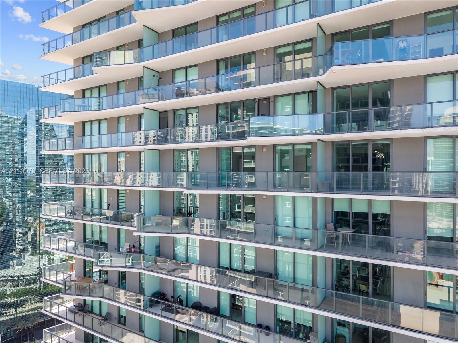 1300 S Miami Ave Unit: 2911