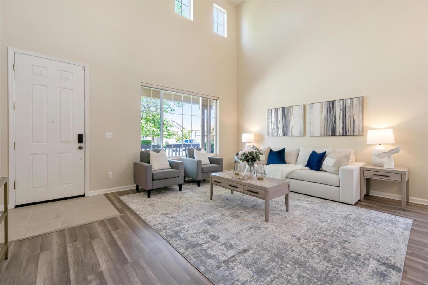 2248 Glen Canyon Drive