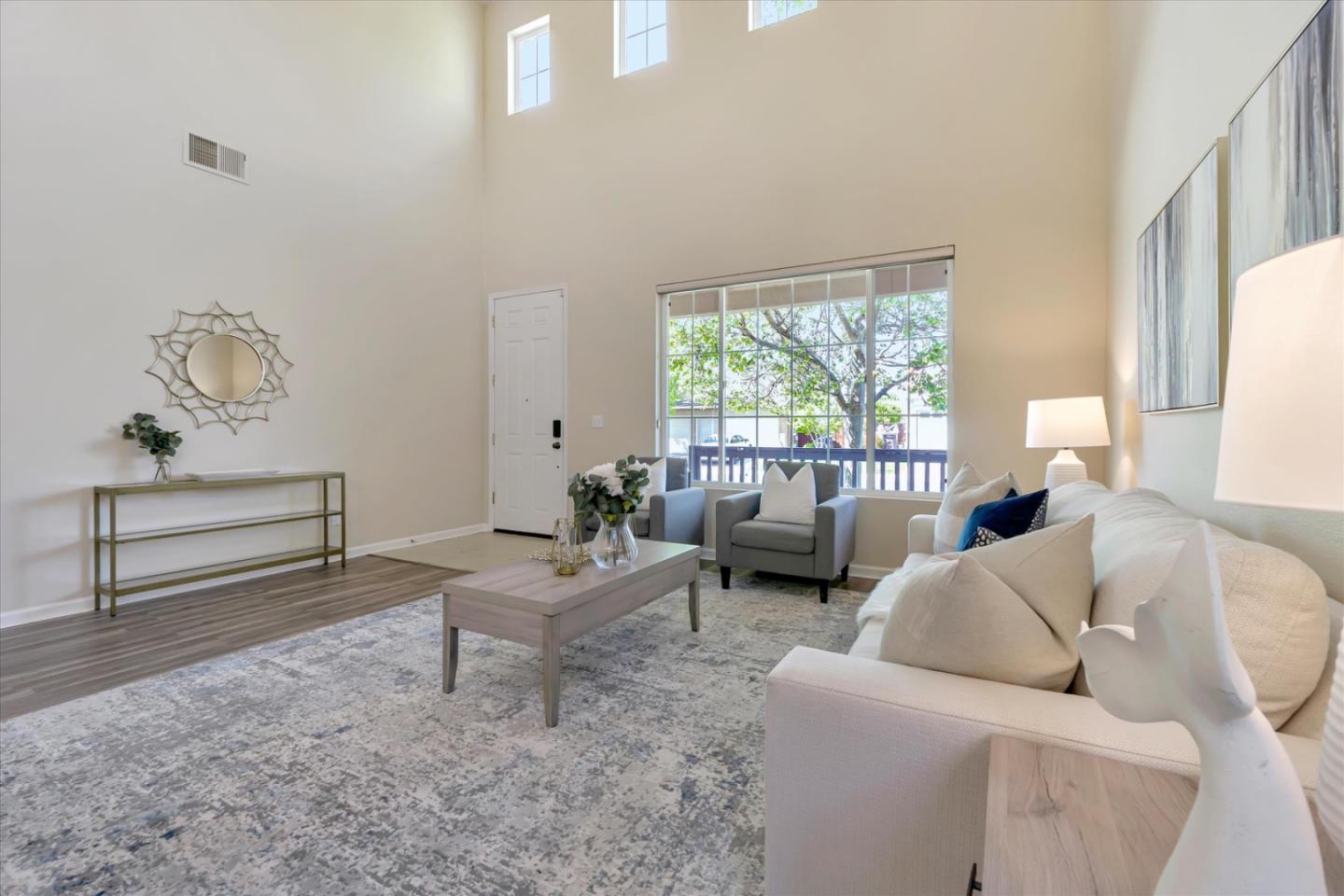 2248 Glen Canyon Drive