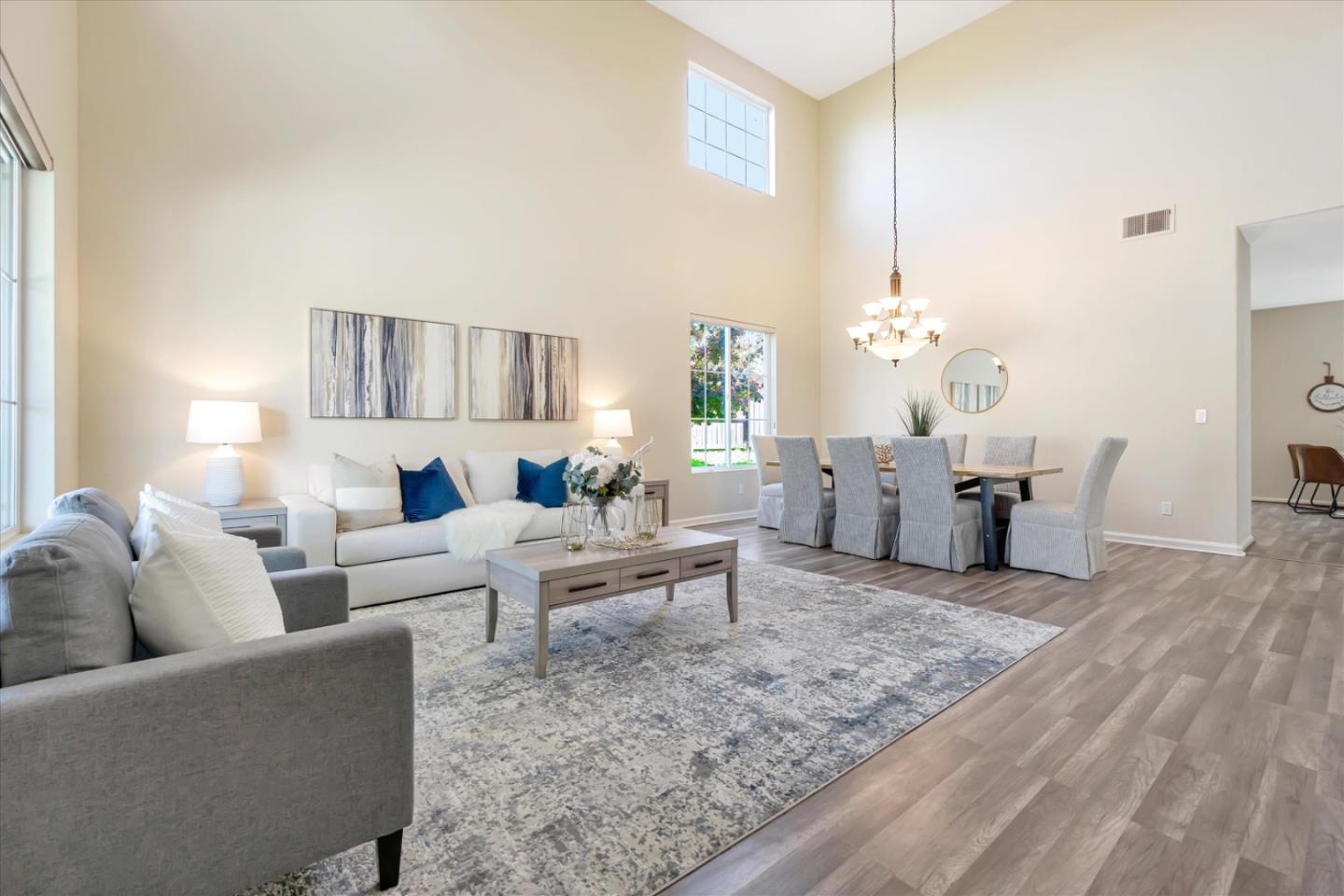 2248 Glen Canyon Drive