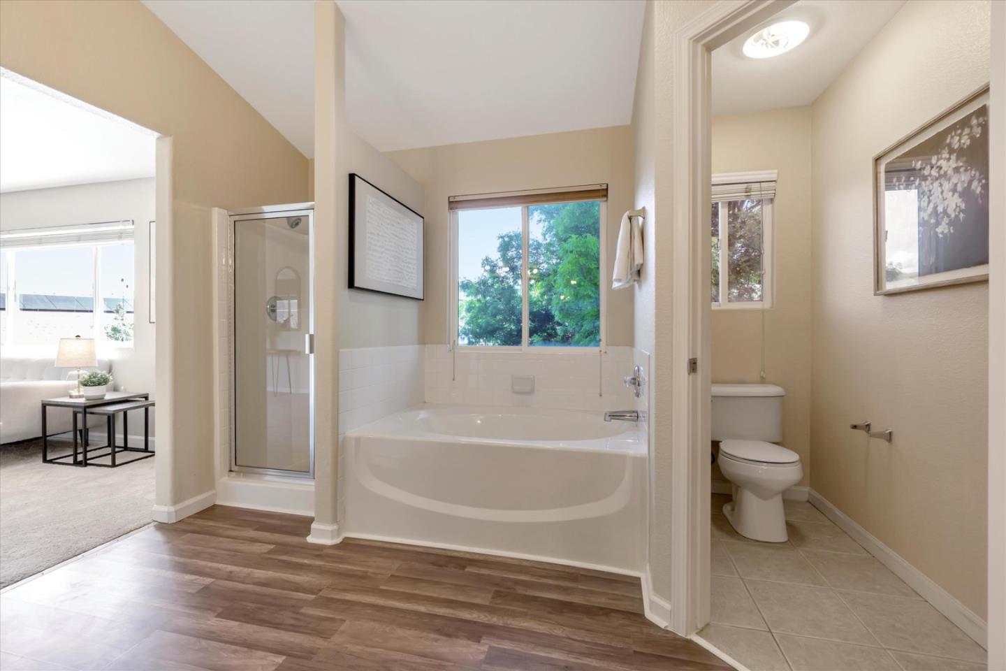 2248 Glen Canyon Drive